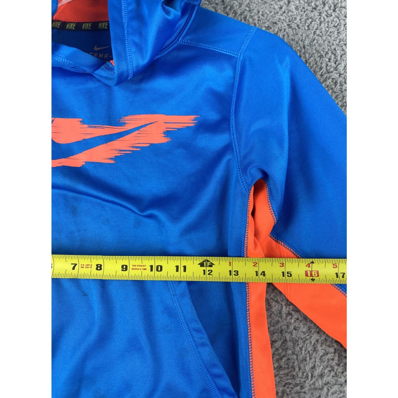 Nike Nike Sweatshirt Hooded Pullover Boys S Blue Swoosh / 42-31 Cotton Regular Teen Sports Fall Spring Size US S / EU 44-46 / 1 - 6 Thumbnail