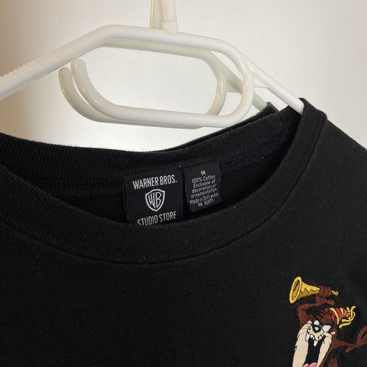 Warner Bros 1996 Looney Tunes Taz vintage Warner bros t-shirt Size US M / EU 48-50 / 2 - 3 Thumbnail