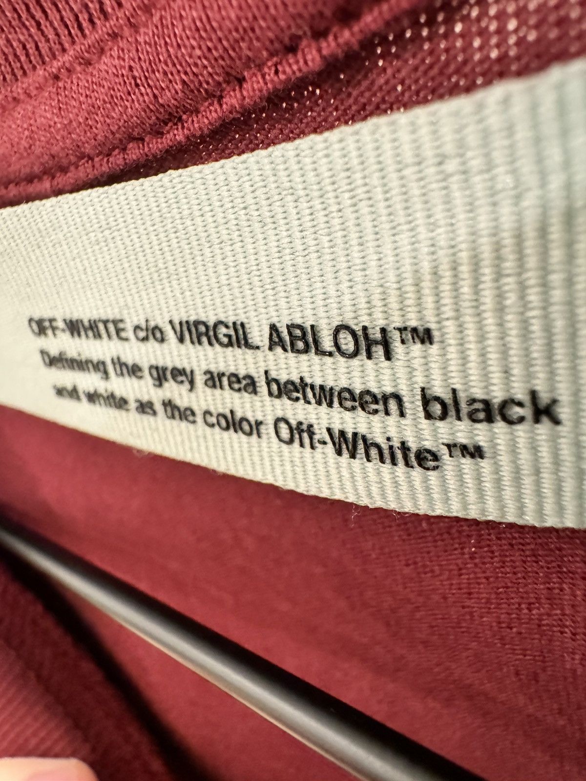 Off-White Off White Faux Fur Logo Tee Size XXS / US 00 / IT 34 - 8 Thumbnail