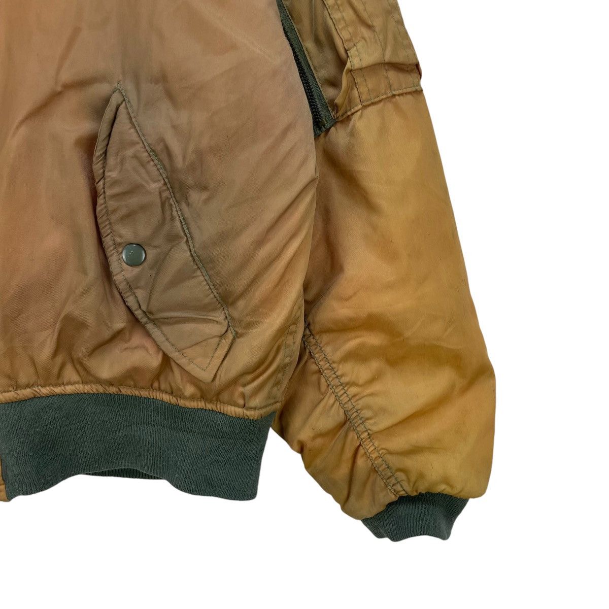 Japanese Brand Vintage Phatom Military Bomber Flight Jacket Ma 1 Size US M / EU 48-50 / 2 - 6 Thumbnail