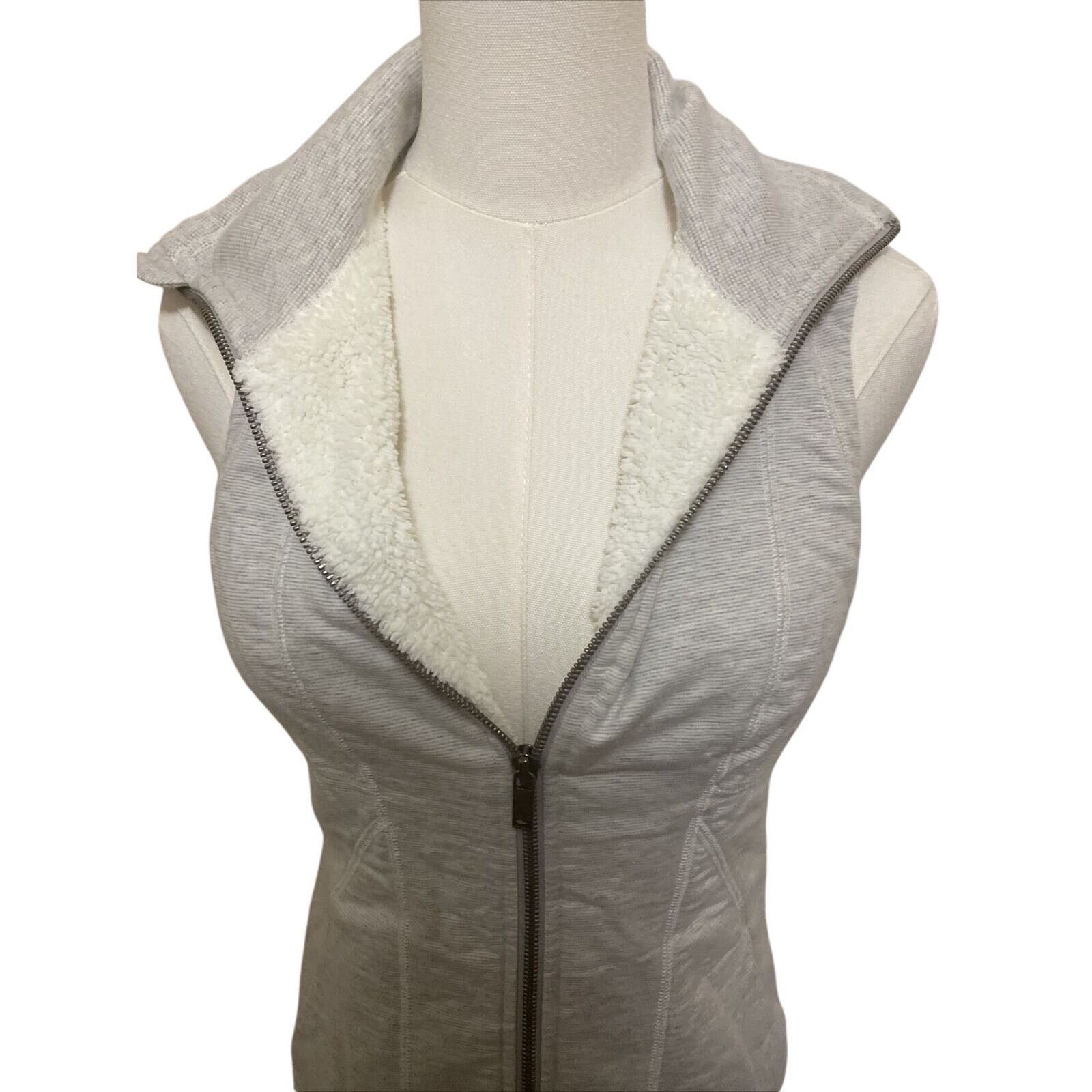 Other EUC Zella Women Gray Stripe Vest Small Cotton Fleece Size S / US 4 / IT 40 - 11 Thumbnail