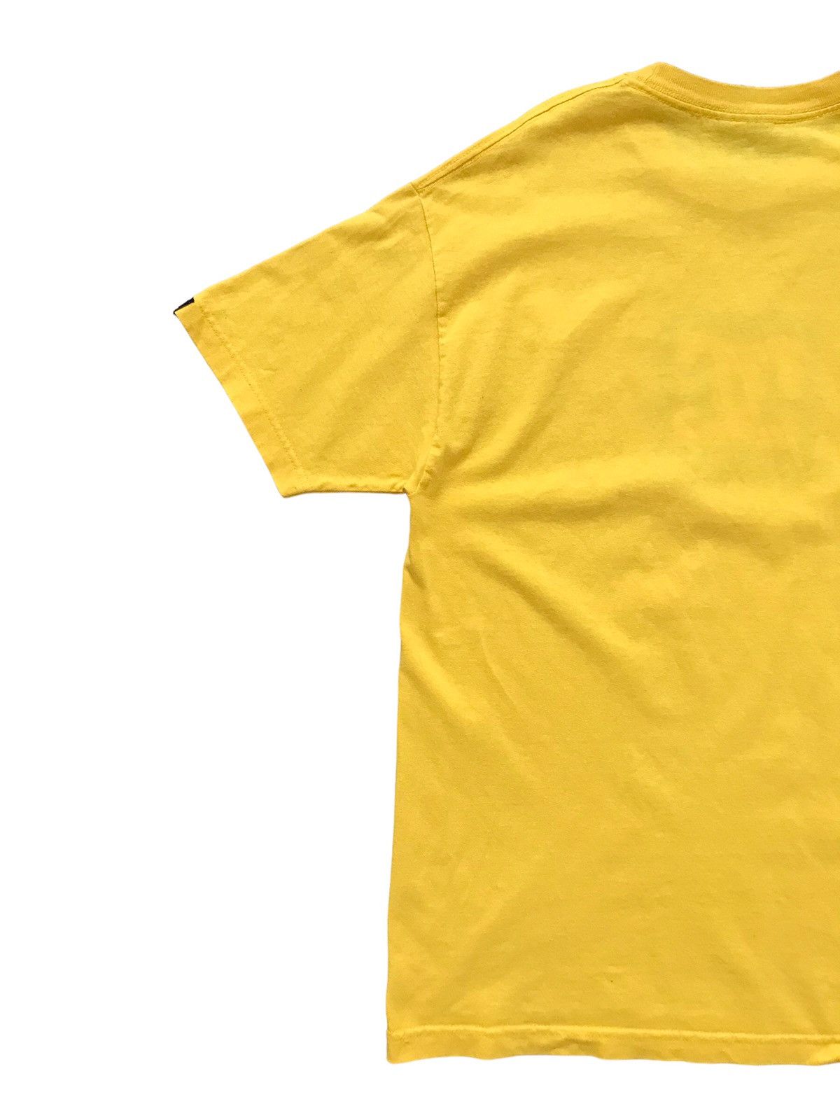 Vintage Vintage DC SHOES CO USA Skateboarding T-shirt Size US L / EU 52-54 / 3 - 6 Thumbnail
