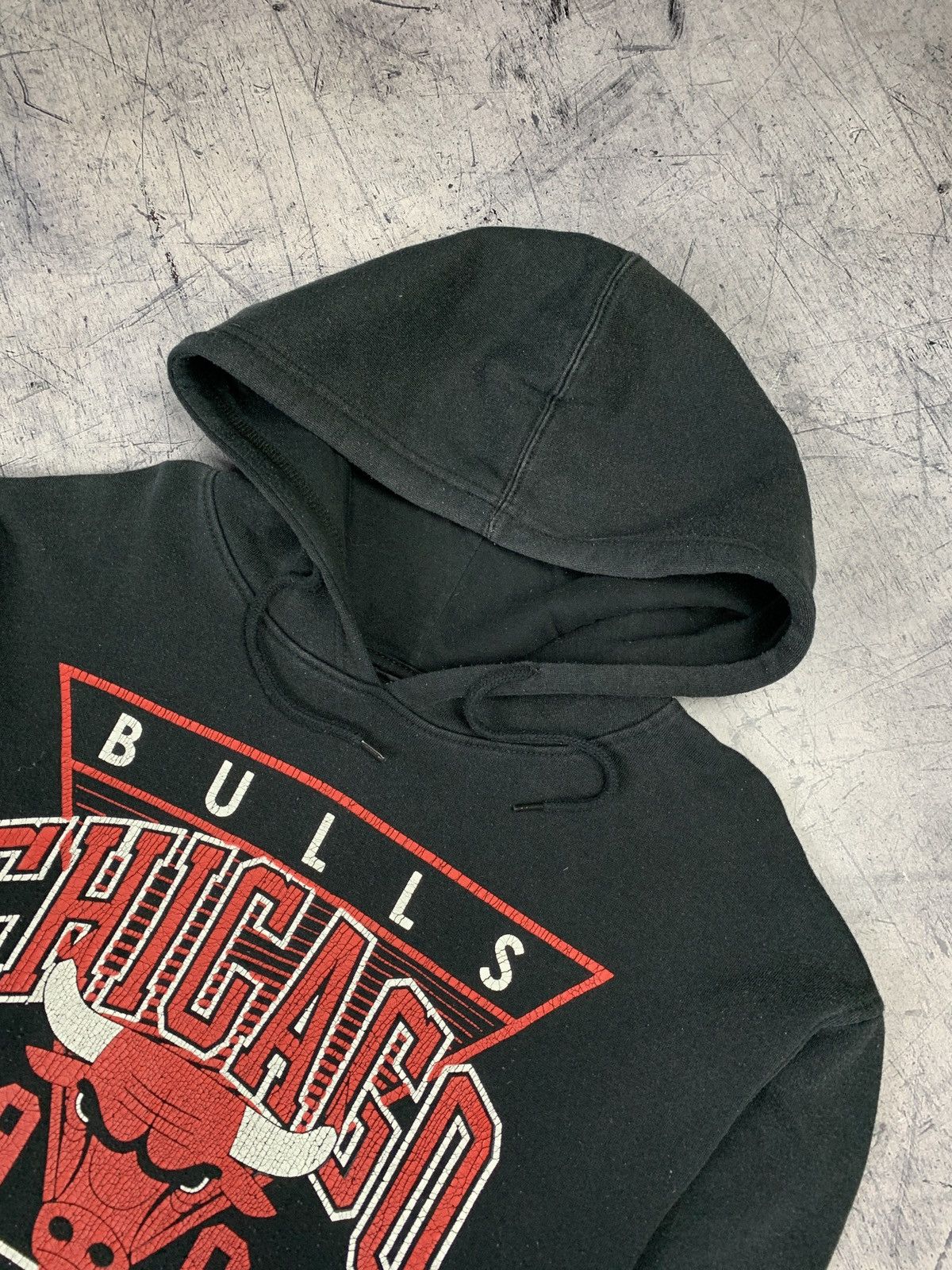 NBA Vintage UNK Chicago Bulls NBA Hoodie Men's Size M Black Size US M / EU 48-50 / 2 - 2 Thumbnail