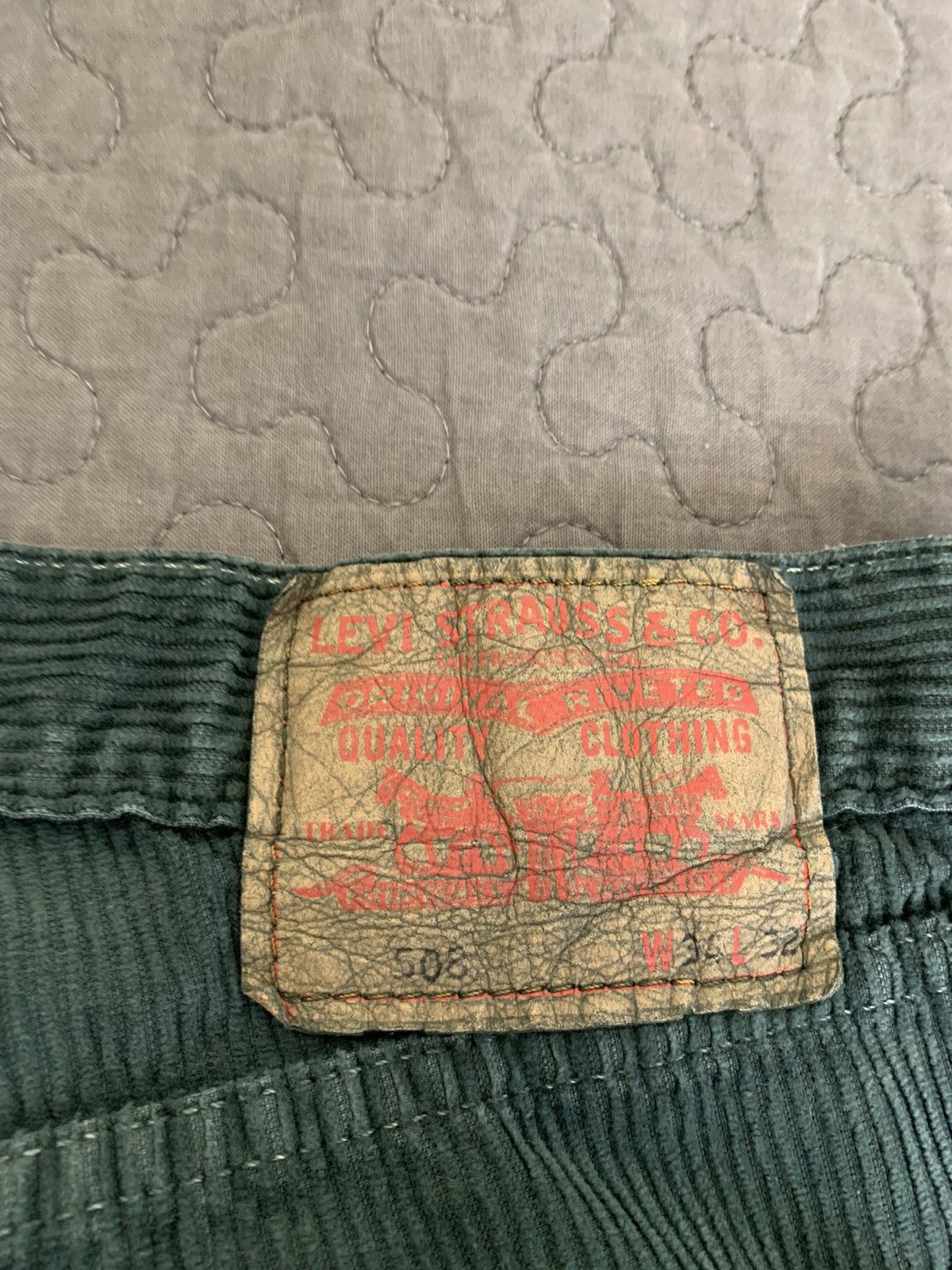 Levi's Levis 508 Corduroy Faded Pants Size 34 X 32 Size US 34 / EU 50 - 19 Thumbnail