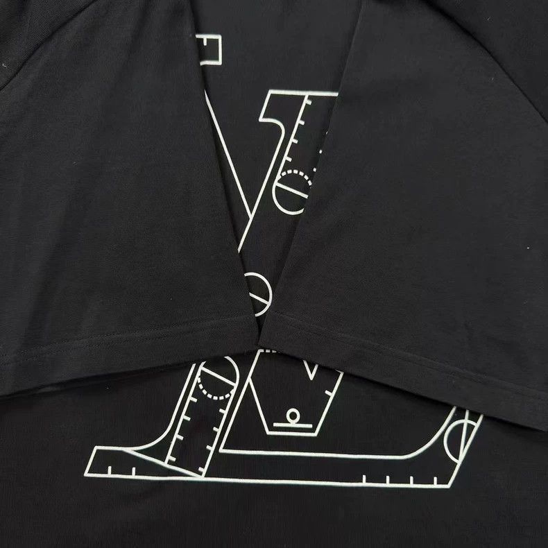 Louis Vuitton LV NBA Collaboration Black Short Sleeve T -2505 Size US XXL / EU 58 / 5 - 6 Thumbnail