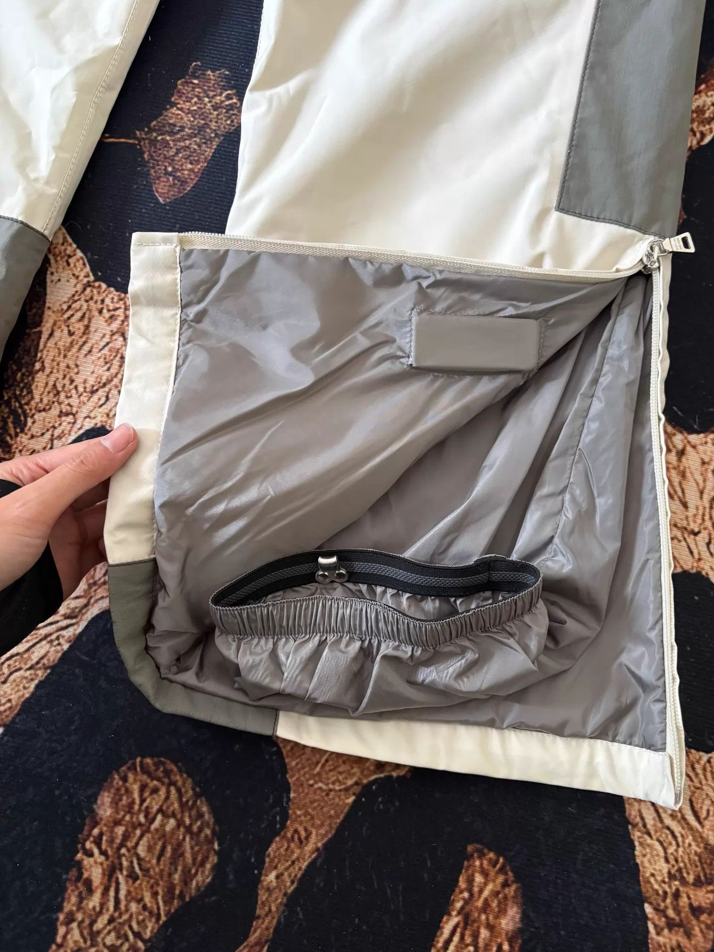 Prada Prada Sport Vintage Gore-Tex Gray-White Snow Pants Size 52 Size US 36 / EU 52 - 5 Thumbnail