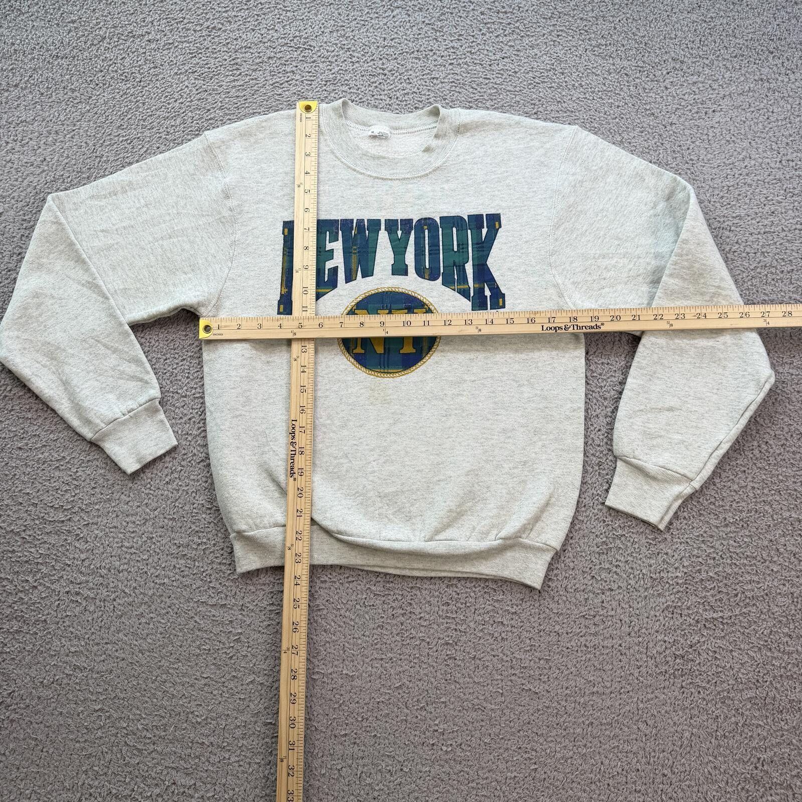 Fruit Of The Loom Vintage 1992 New York NY Plaid Graphic Crewneck Sweatshirt M Size US M / EU 48-50 / 2 - 3 Thumbnail