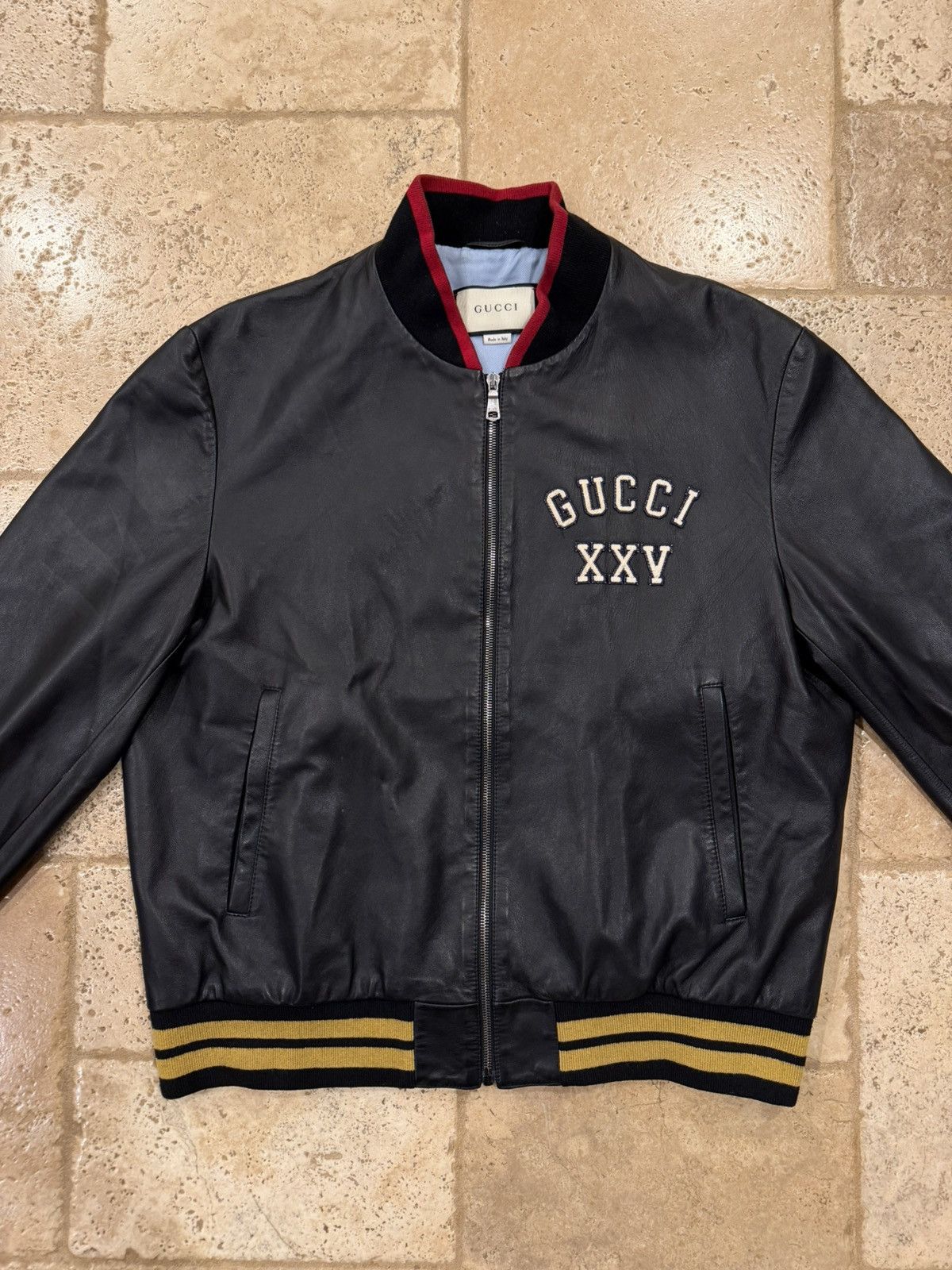 Gucci × MLB Gucci x MLB AW18 Pirates Black Leather Bomber Varsity Jacket Size US L / EU 52-54 / 3 - 4 Thumbnail