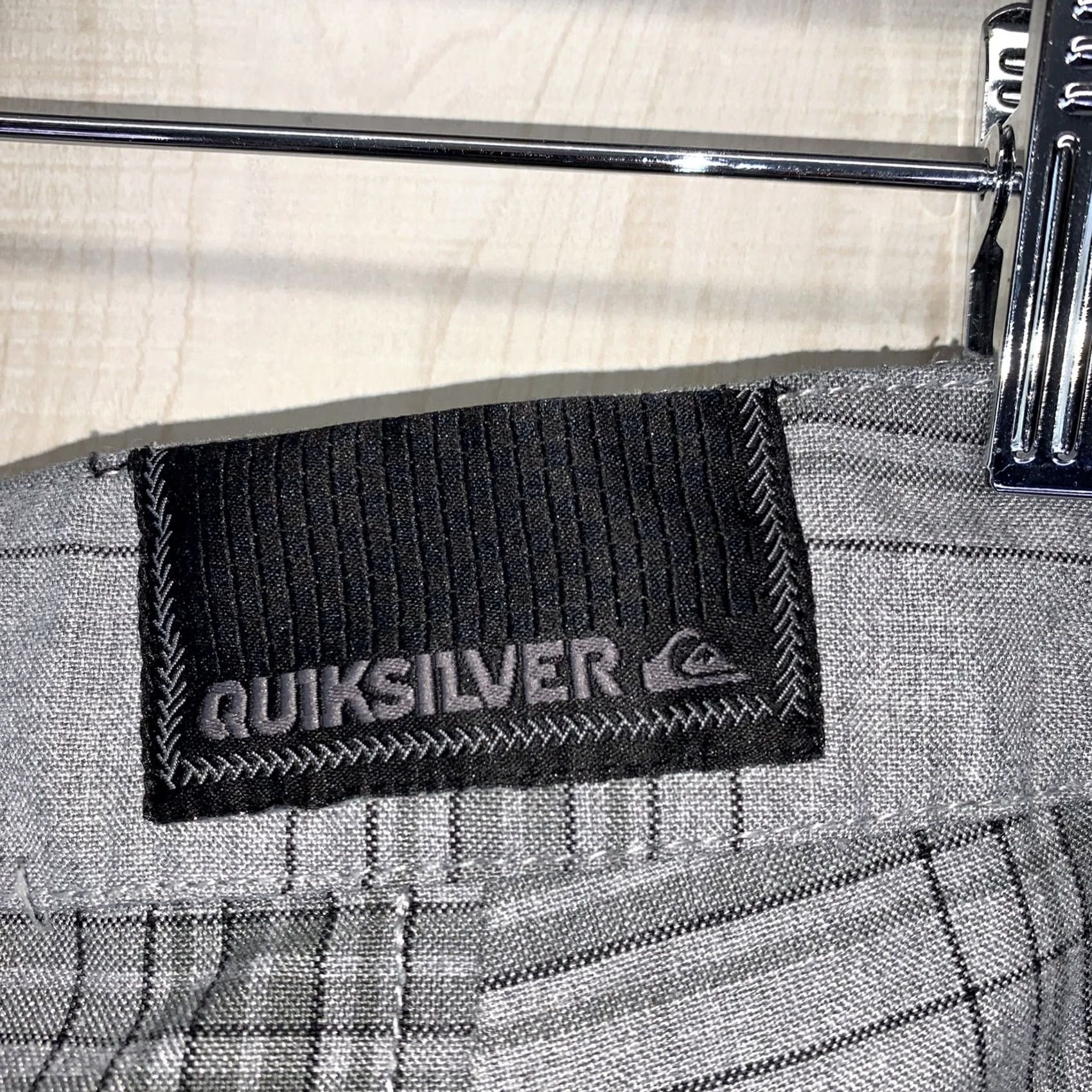 O'Neill O’Neil Estilo Gray Plaid Bermuda Mens Shorts Size 33-9994 Size US 33 - 7 Thumbnail