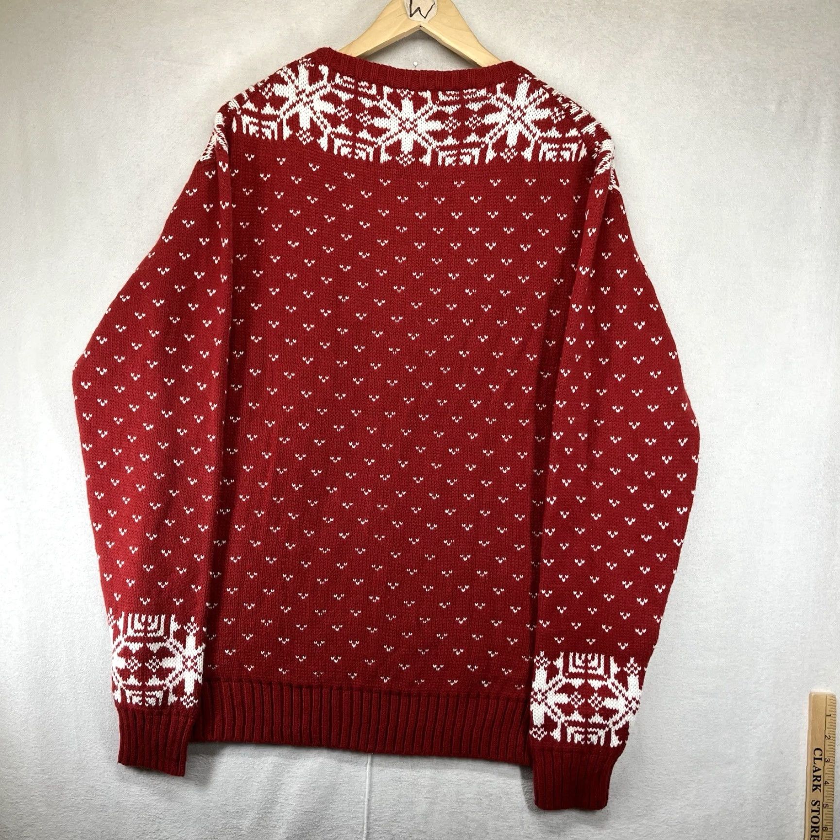 4SDESIGNS Chibi Santa Claus Funny Christmas Ugly Sweater XL Red Long Sleeve Pullover Knit Men Size US XL / EU 56 / 4 - 2 Thumbnail