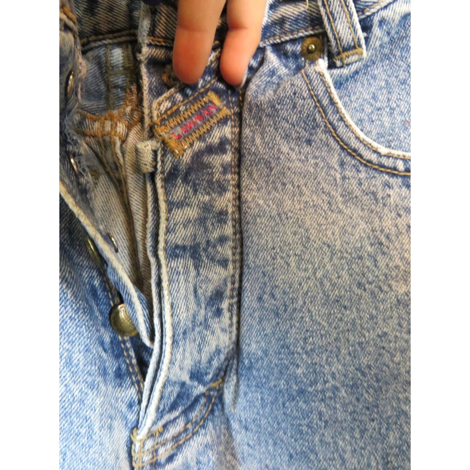 Vintage VINTAGE Lawman High waisted Mom jeans 1990s 5 buttons size 7 Blue Denim Women's? Size 28" / US 6 / IT 42 - 6 Thumbnail