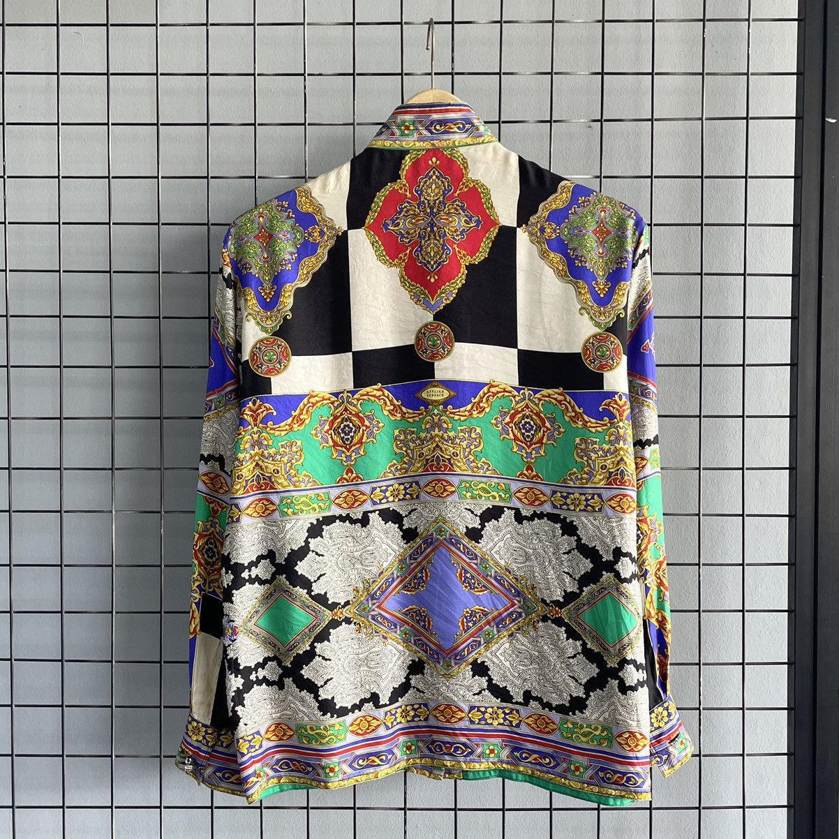 Versace Gianni VERSACE Women Silk Shirt Damask Print from FW 1994/95 Size M / US 6-8 / IT 42-44 - 2 Thumbnail