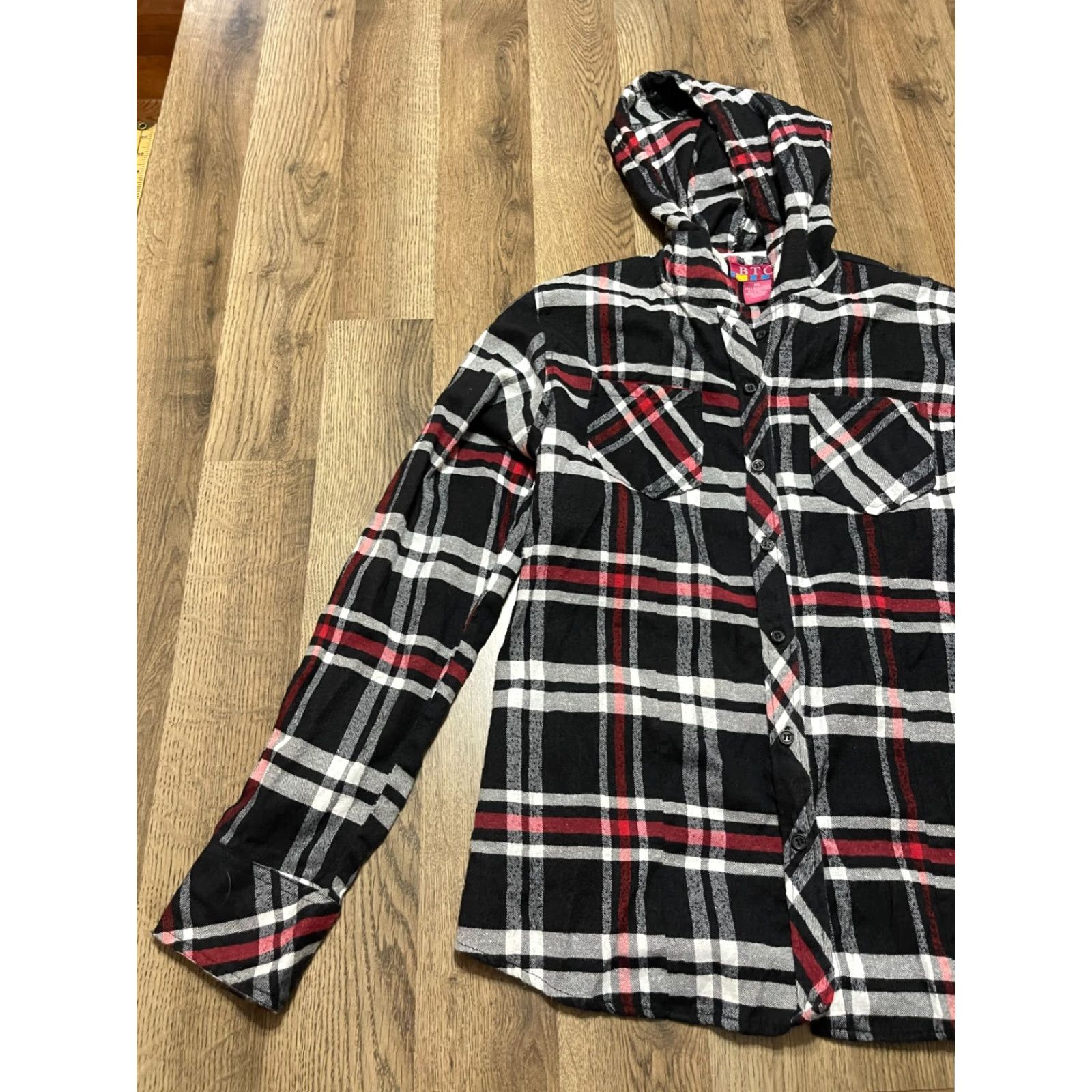 Vintage BTC Shirt Men's XL Black White Red Plaid Button Up with Hoodie Mens Size US XL / EU 56 / 4 - 3 Thumbnail