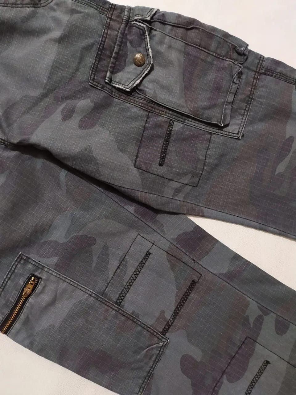 Other Multipocket flare Camo Cargo Tactical Pants Size US 29 - 4 Thumbnail