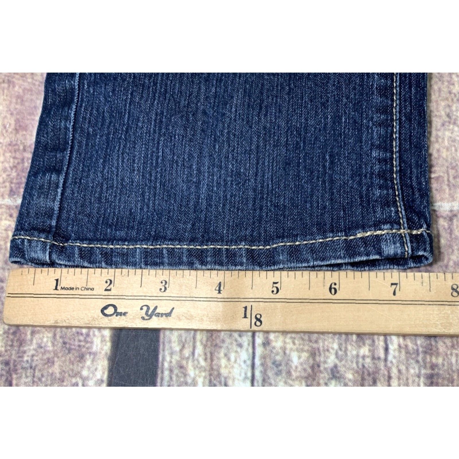 Calvin Klein VINTAGE Calvin Klein Skinny Jeans Women’s Size 34/31 Stretch Denim 34 x 31 Black 5-Pocket Design Mens? No, can't add gender. Size 24" / US 00 / IT 34 - 4 Thumbnail