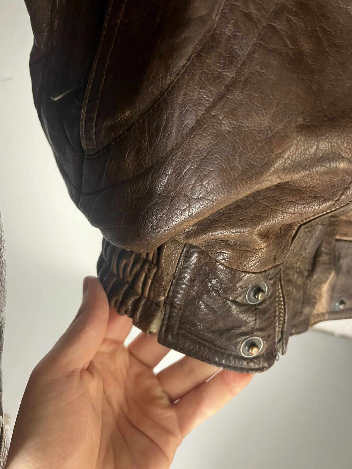 Genuine Leather VINTAGE GENUINE LEATHER BOMBER JACKET MOTORCYCLE RETRO 90s Size US M / EU 48-50 / 2 - 11 Thumbnail