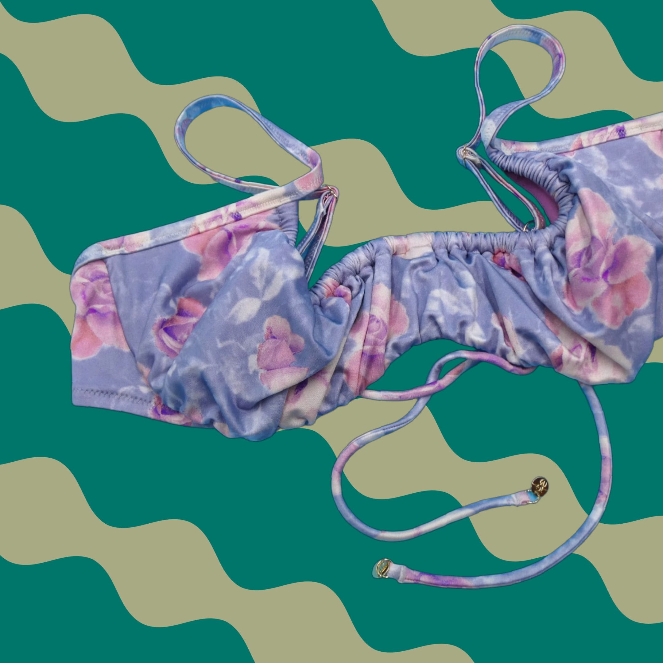 Viktoria's Secret 38C Purple Floral Plunge Ruffle Bikini Top Swimwear Beach New