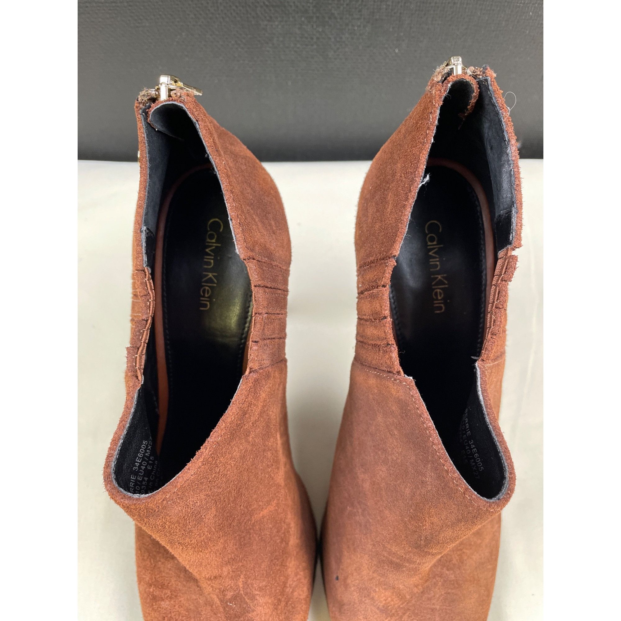 Calvin Klein Calvin Klein Women's Brown Suede Shoes/ Boots Heel 4.5" Size Size US 10 / IT 40 - 4 Thumbnail