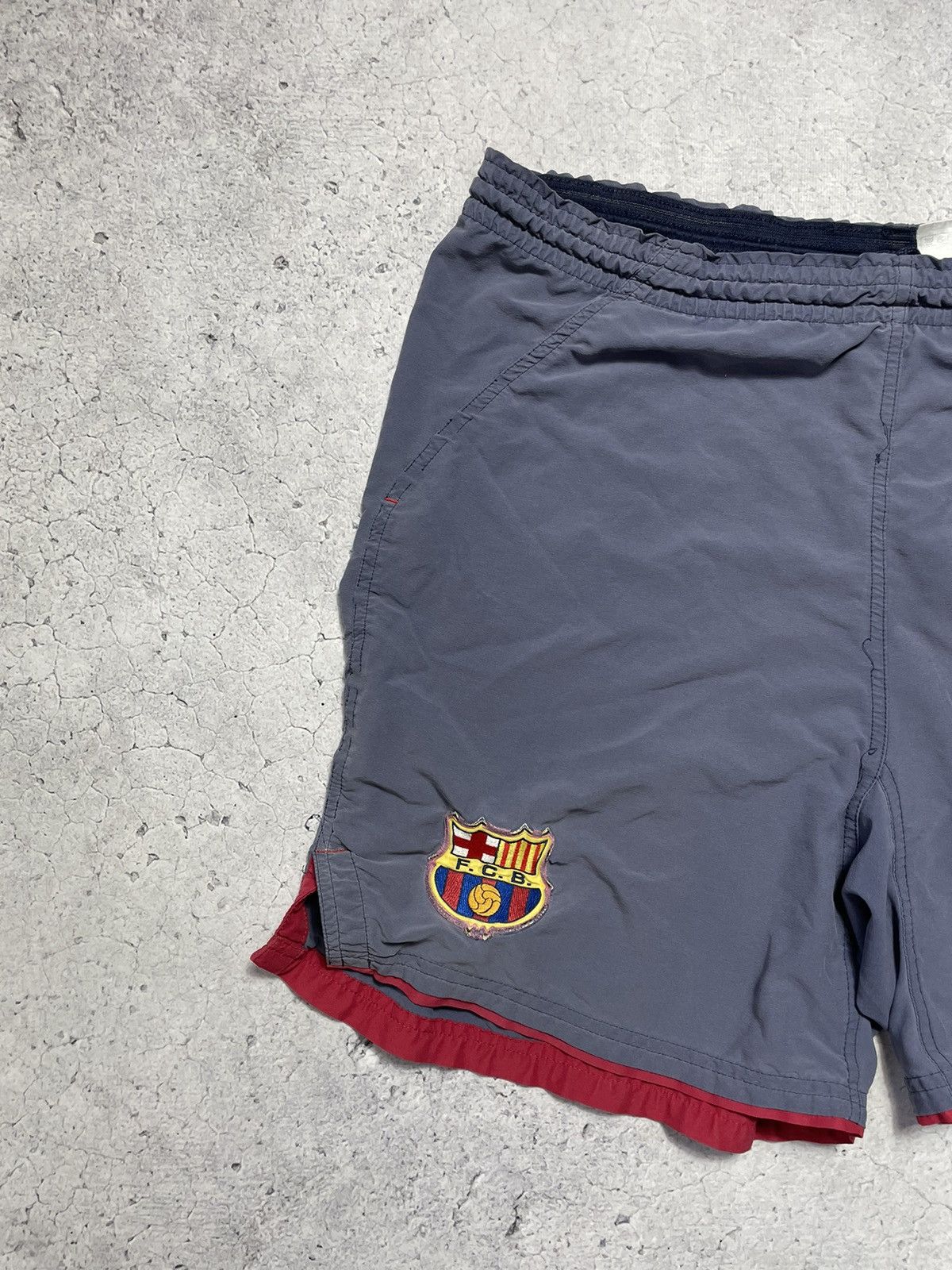 Nike × Vintage Nike Team F.C Barcelona Vintage 90s Nylon Shorts Soccer Jers Size US 34 / EU 50 - 4 Thumbnail