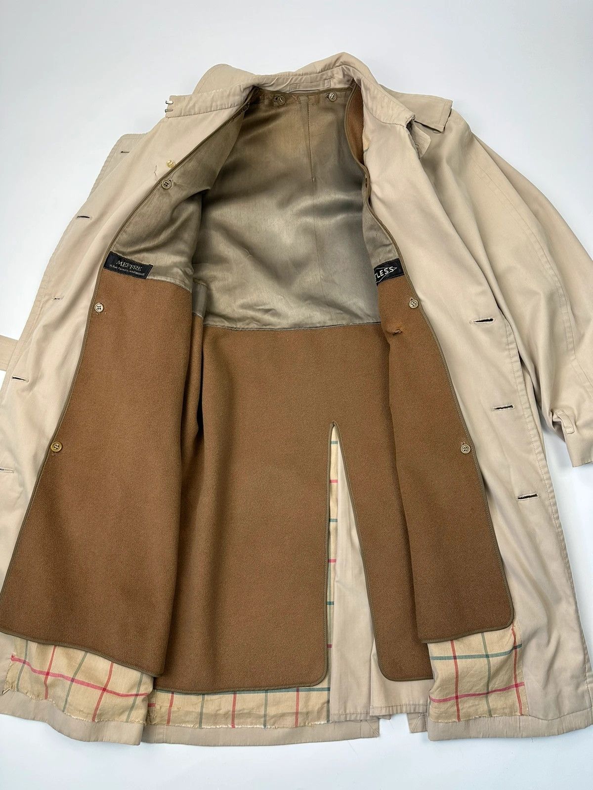 Burberry Burberrys 80’s Beige Trench Coat Jacket Double Breasted Size US L / EU 52-54 / 3 - 9 Thumbnail