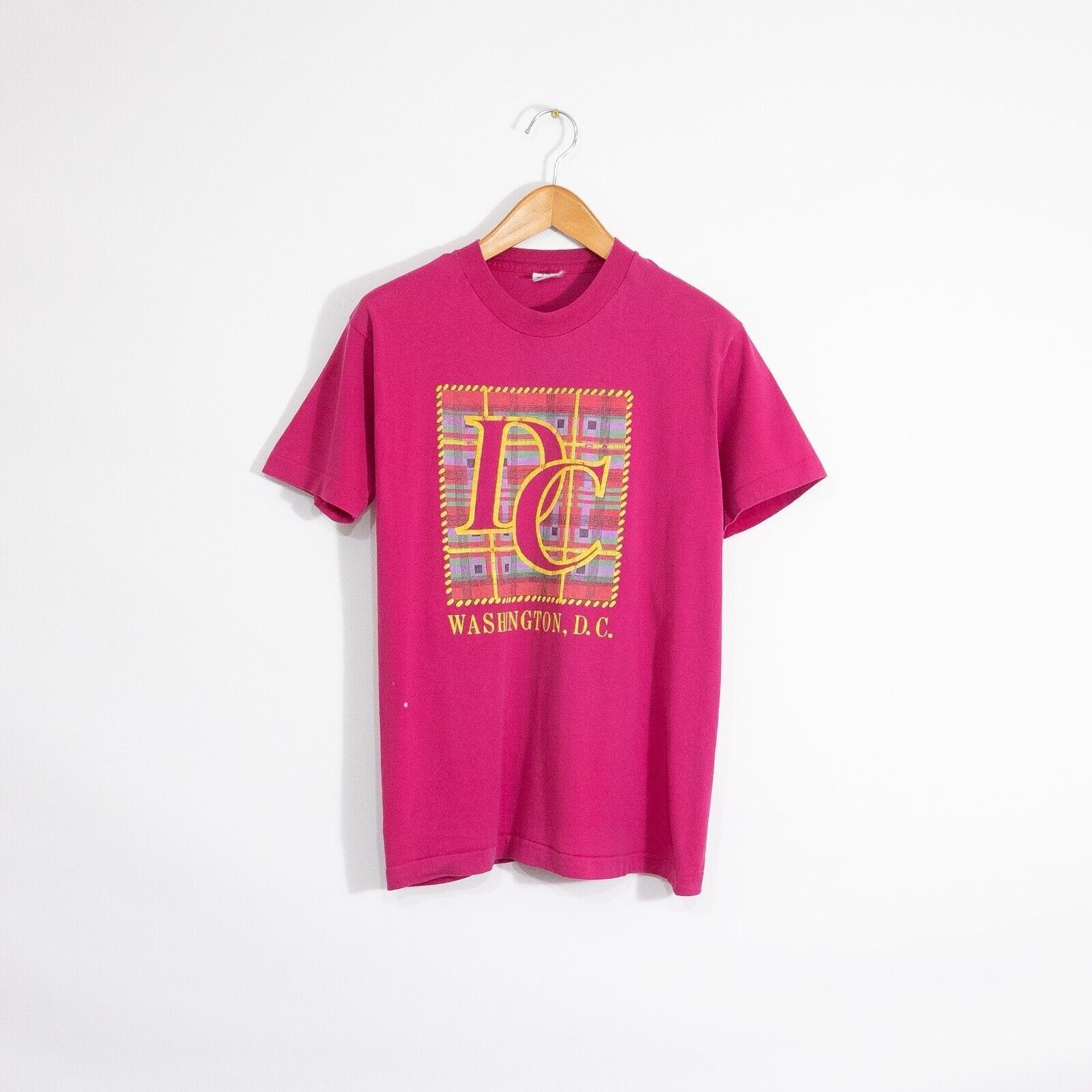 Vintage Vintage 90s Washington DC T Shirt Medium - Plaid Tourism Size US M / EU 48-50 / 2 - 1 Thumbnail