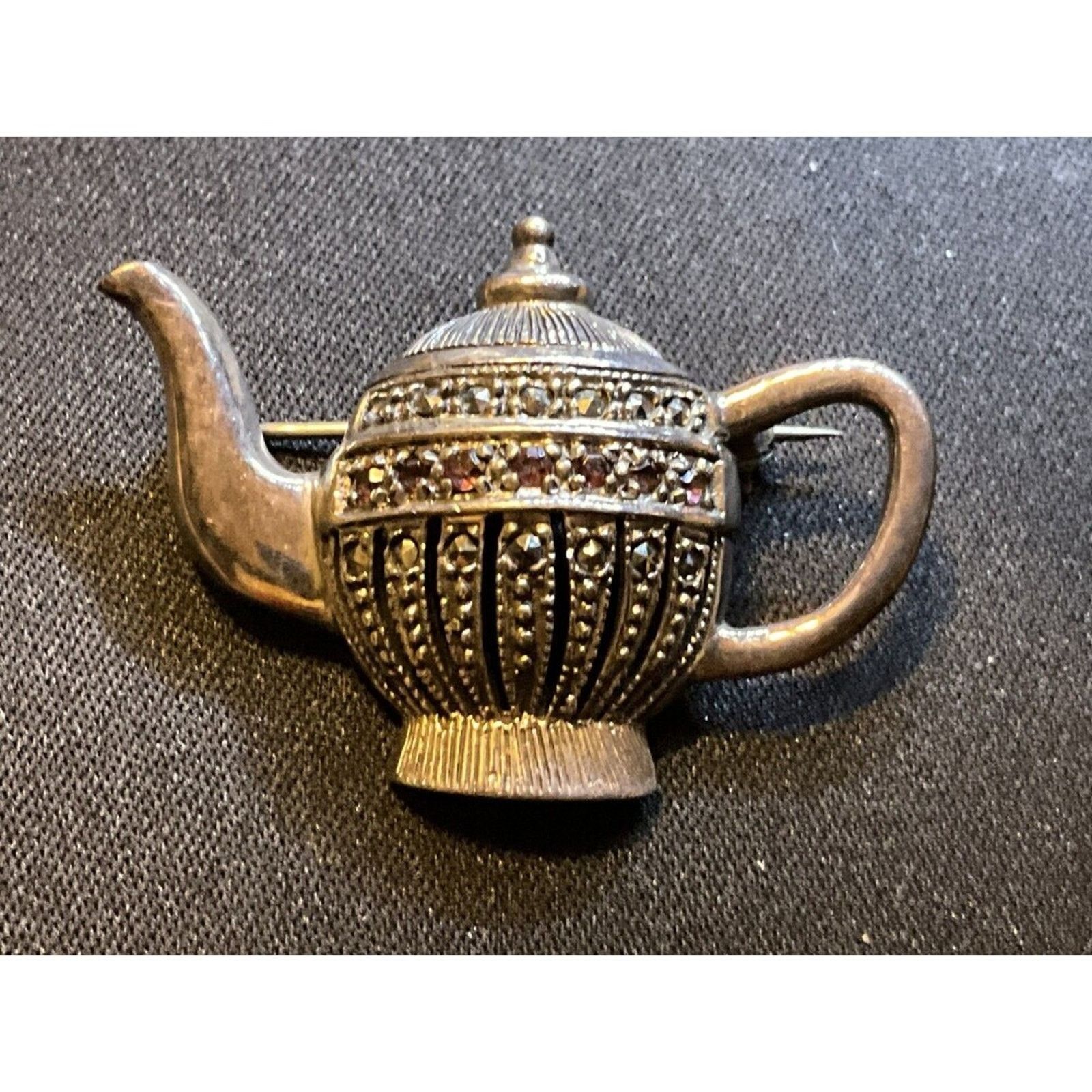Other 925 Sterling Silver Marcasite Garnet Tea Pot Brooch/Pendant Size ONE SIZE - 1 Thumbnail