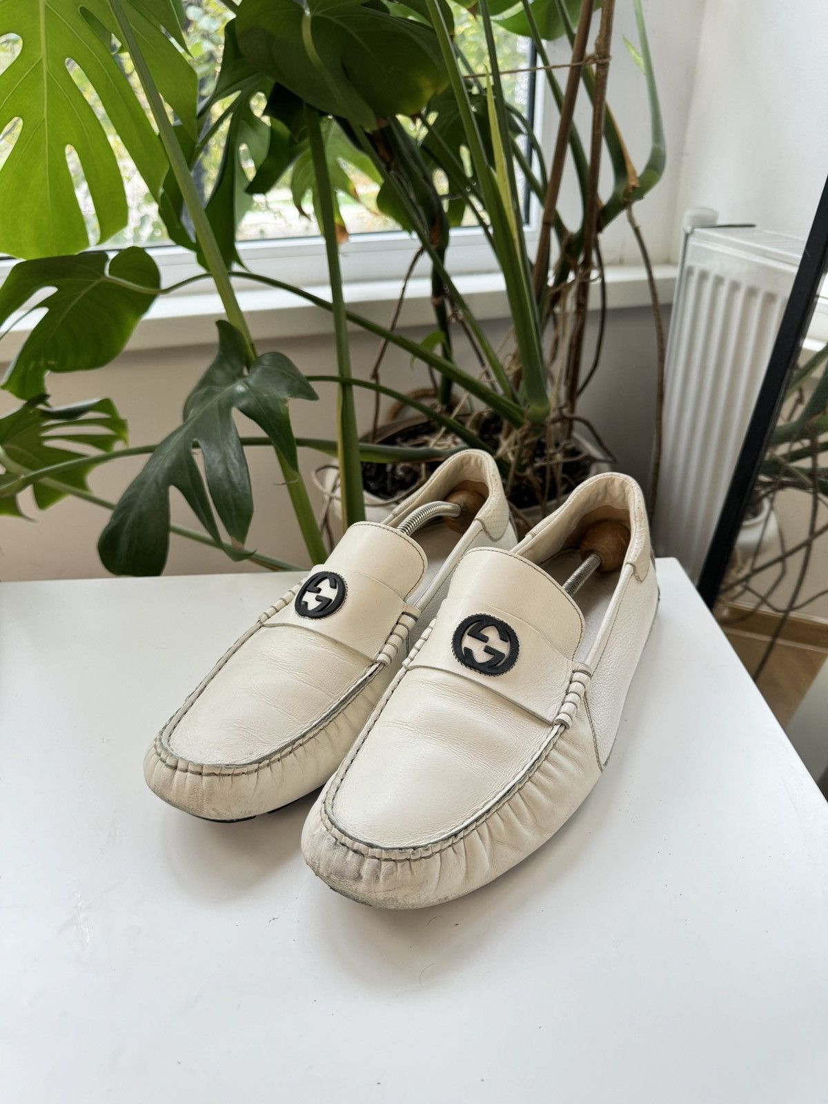 Gucci Gucci flats sneakers Size US 9 / EU 42 - 2 Thumbnail