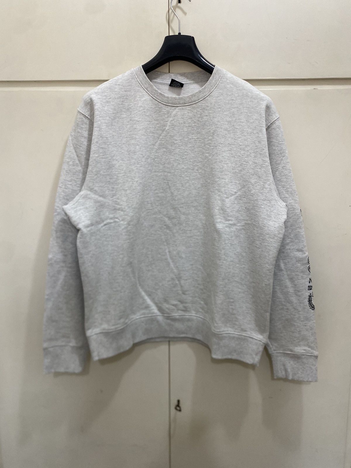 Stussy Stüssy International Tribe sweatshirt, size XL, gray, used Size US XL / EU 56 / 4 - 1 Thumbnail