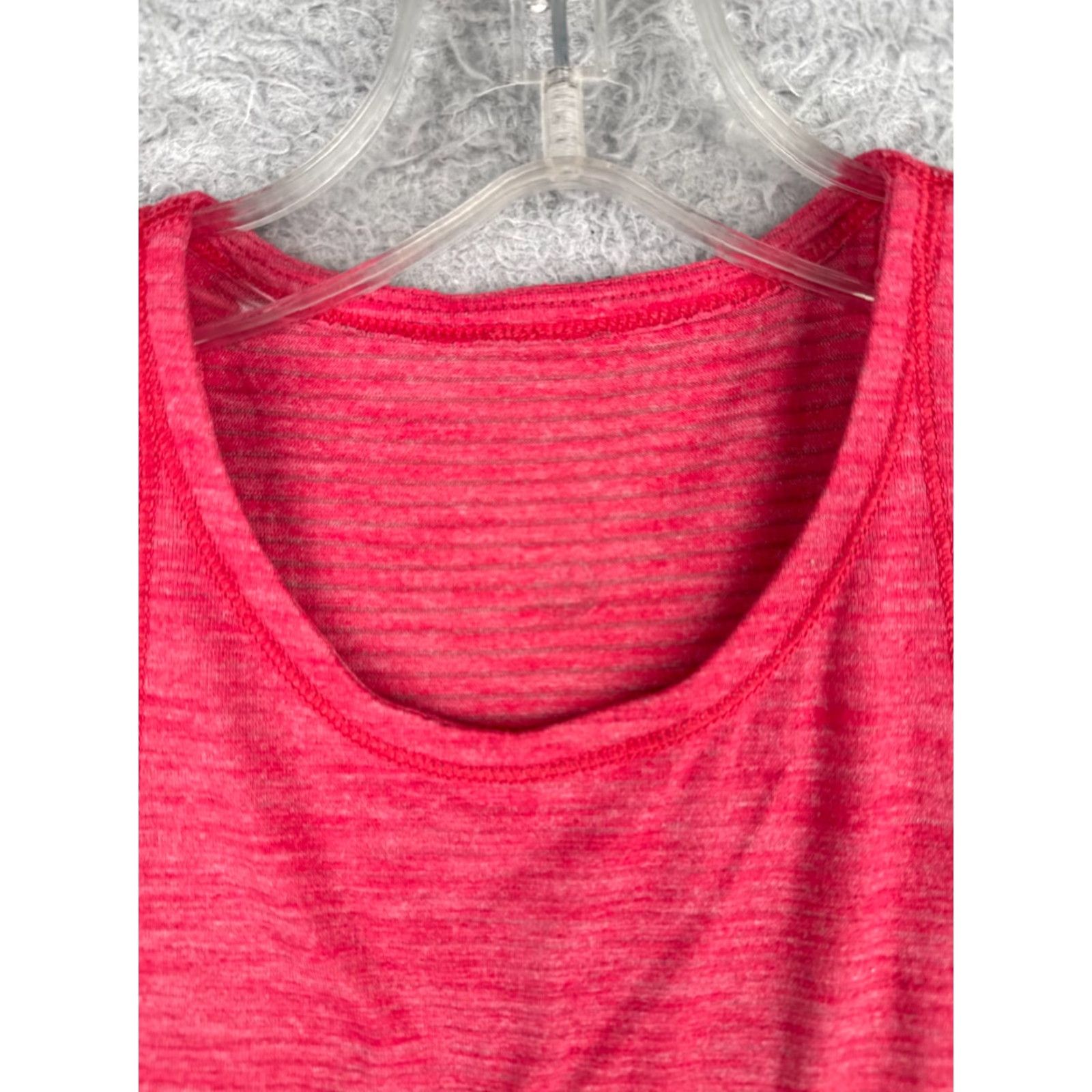 Lululemon Lululemon Shirt Women Pink Stripe 2 Tank Racerback Sleeveless Athletic Basic All Seasons Breathable Lightweight Date Size XS / US 0-2 / IT 36-38 - 6 Thumbnail