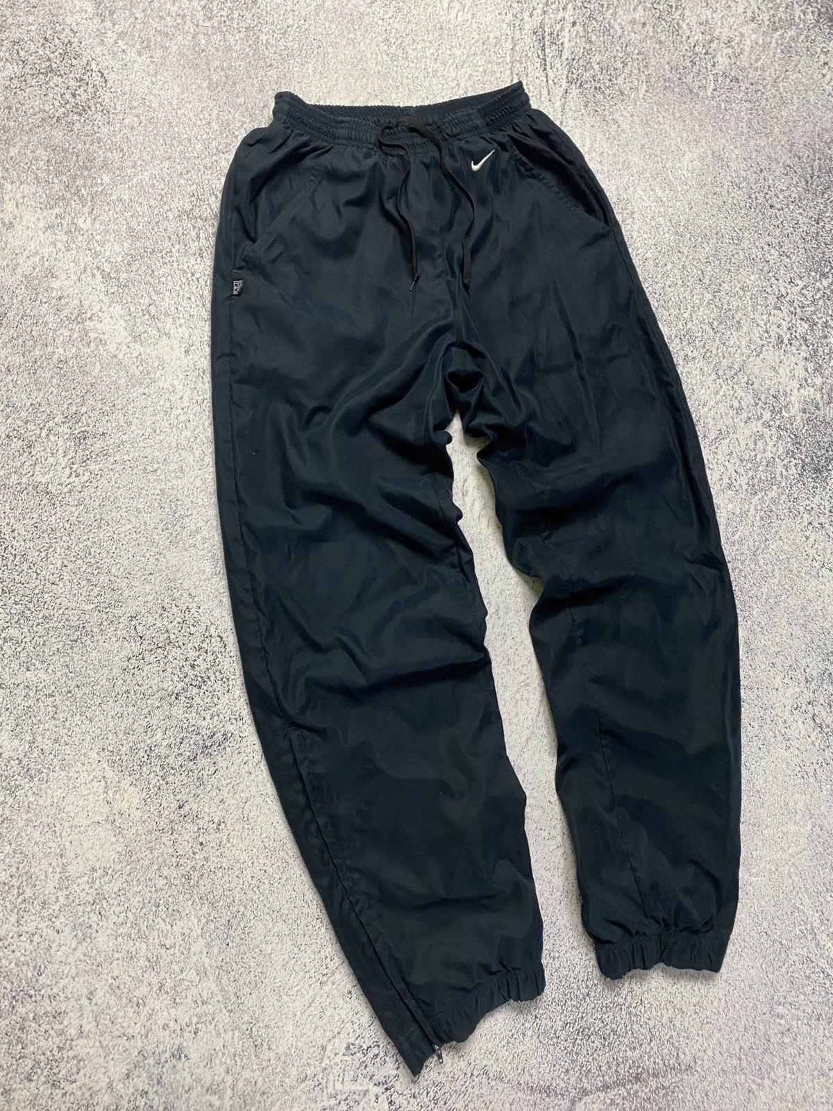 Nike Y2K Nike Vintage Nylon Track Pants Baggy Drill Mini Swoosh Size US 30 / EU 46 - 3 Thumbnail