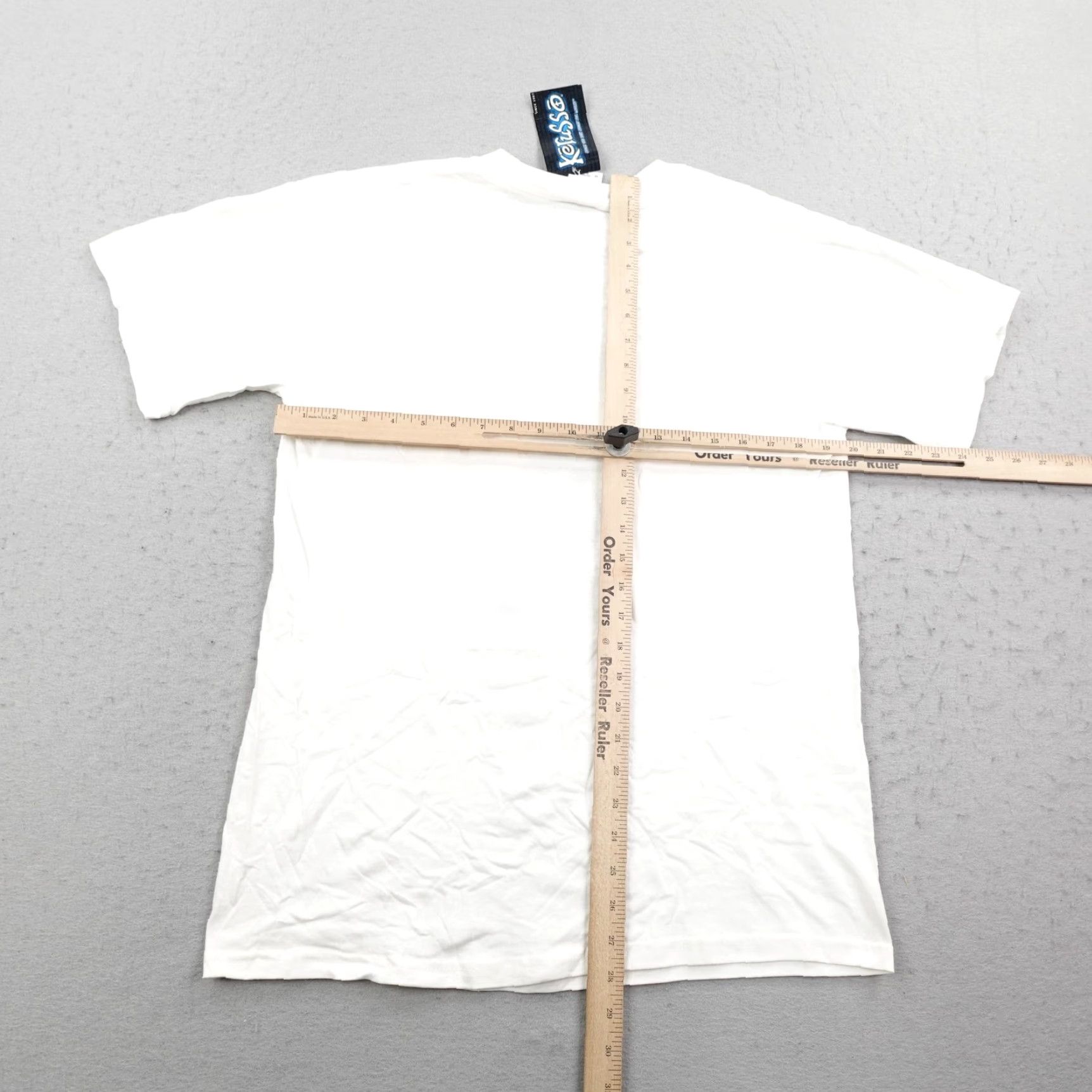 Vintage VINTAGE Kerusso Shirt M White I Tune In To God Christian Religious Y2K NEW Boys Mens Graphic Print Crew Neck Short Sleeve Cotton Heavyweight Size US M / EU 48-50 / 2 - 5 Thumbnail