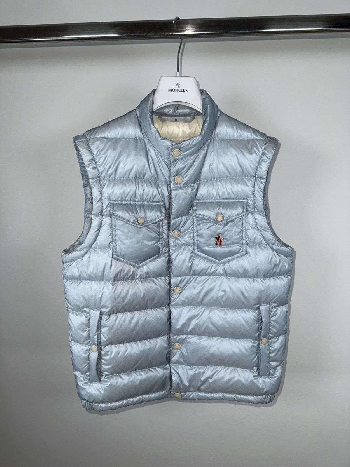 Moncler Men’s Gilet Arradon Vest Size 3 (M) Baby Blue