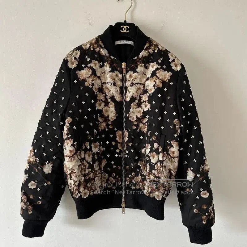 Givenchy Givenchy Black Floral Women's Jacket . Size XS / US 0-2 / IT 36-38 - 1 Thumbnail
