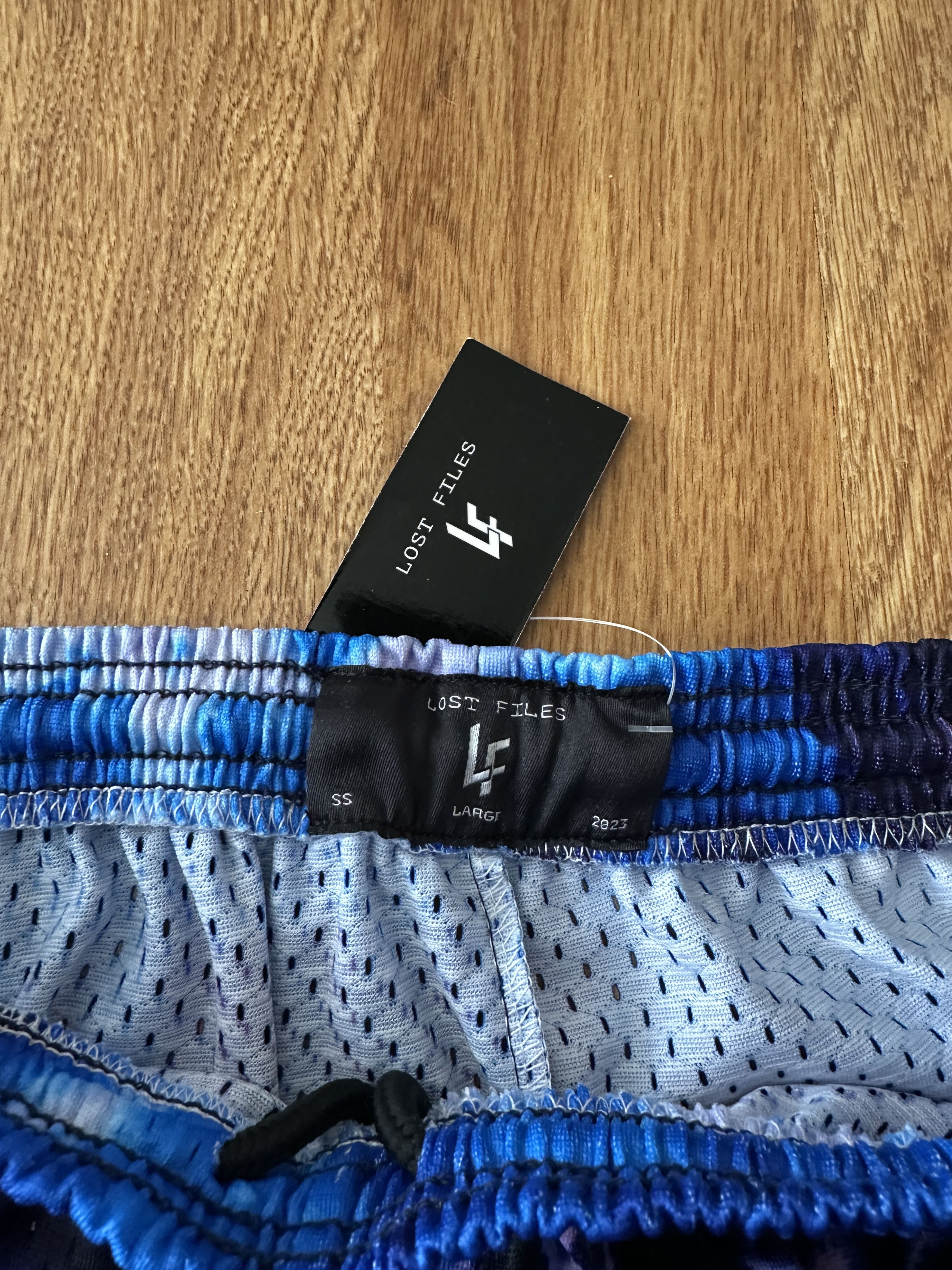 Lost Enterprises Lost Files Blue/Purple Tie Dye Shorts Size L Size US 35 - 3 Thumbnail