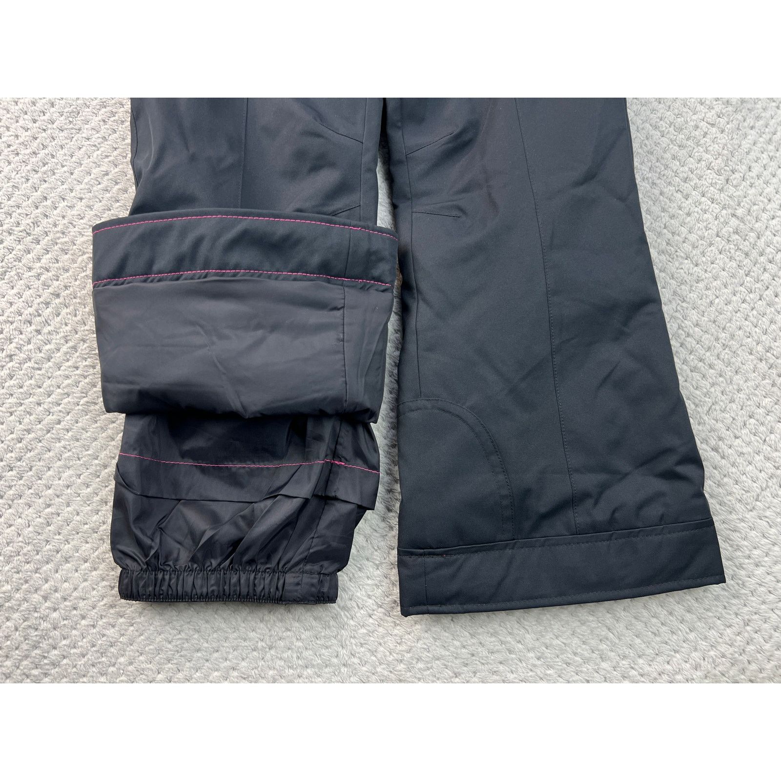 Obermeyer Obermeyer Girls Teen Brooke Ski Snow Pants Small (8) Navy Size 24" / US 00 / IT 34 - 15 Thumbnail