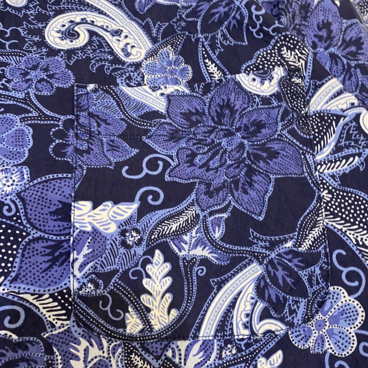 Tommy Hilfiger Tommy Hilfger Batik Indonesia Button Ups Shirts Size US XXL / EU 58 / 5 - 8 Thumbnail
