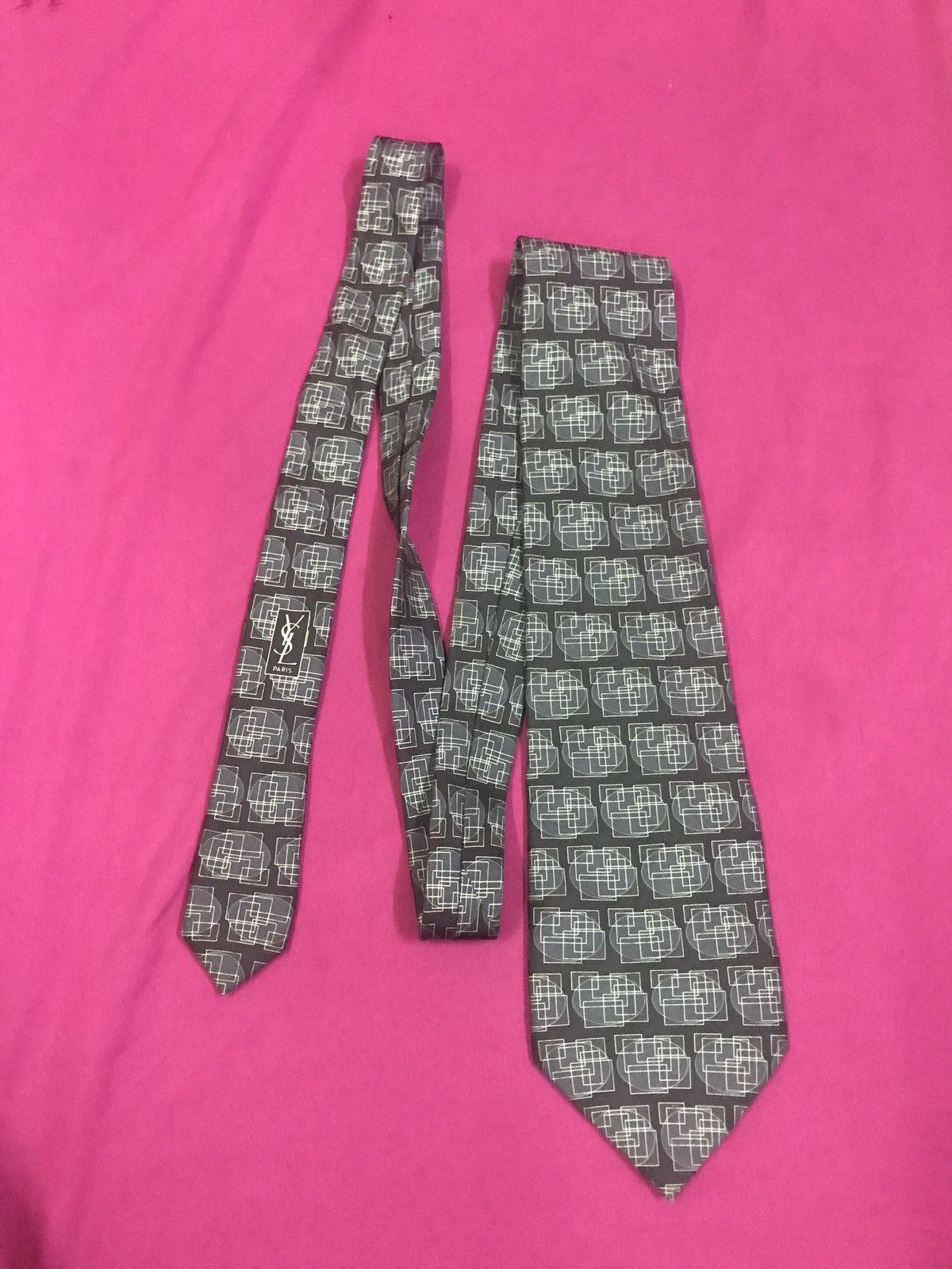 Designer × Yves Saint Laurent yves saint laurent ysl men's vintage 100% silk nectieTIE Size ONE SIZE - 5 Thumbnail