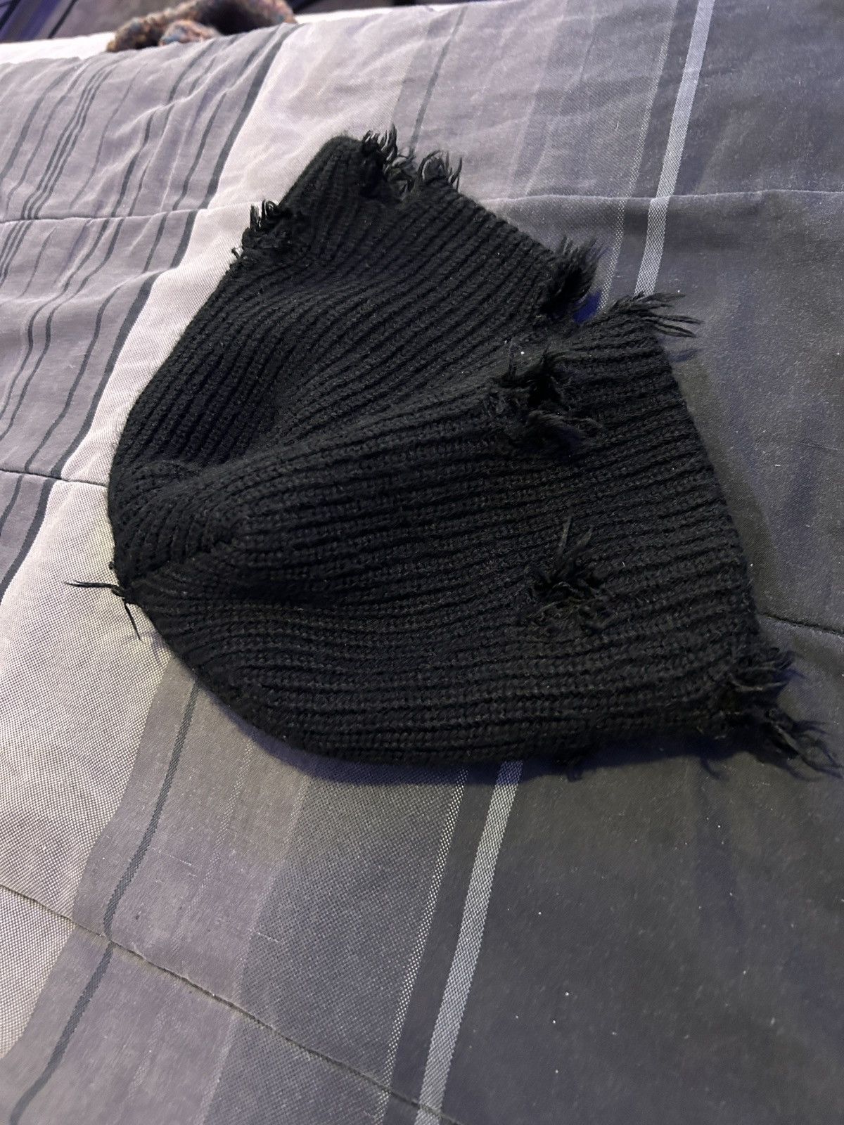 Japanese Brand Distressed Pattern Bucket Beanie Size ONE SIZE - 3 Thumbnail