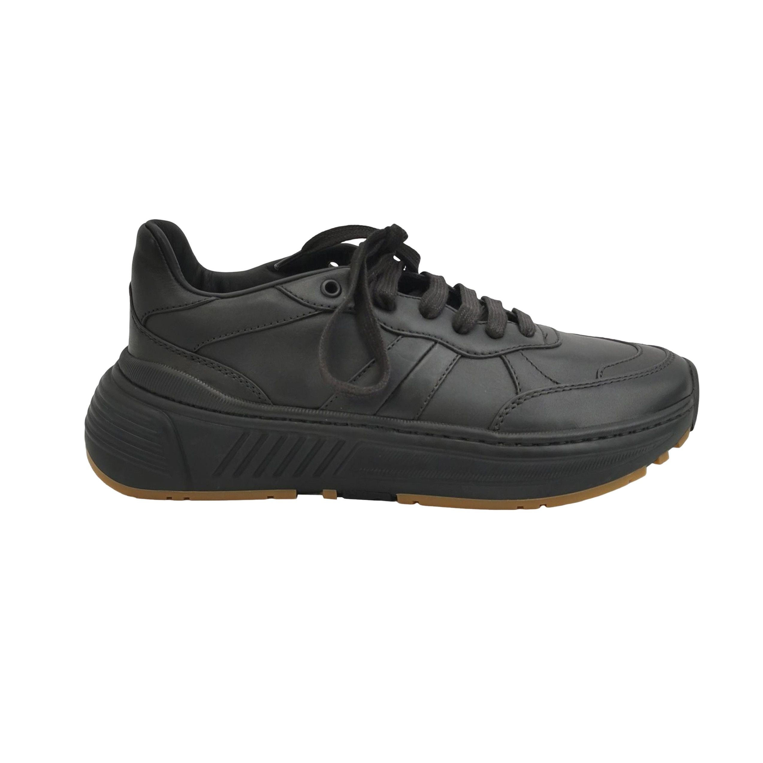 Bottega Veneta Bottega Veneta Leather Speedster Sneakers Size 39 Size US 6 / EU 39 - 1 Thumbnail