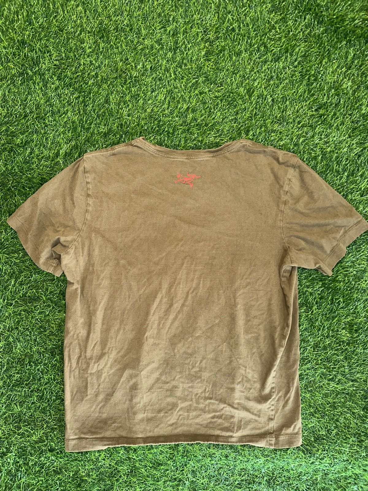 Arc'teryx Arcteryx mountain outdoors tee shirt size medium Size US M / EU 48-50 / 2 - 2 Thumbnail
