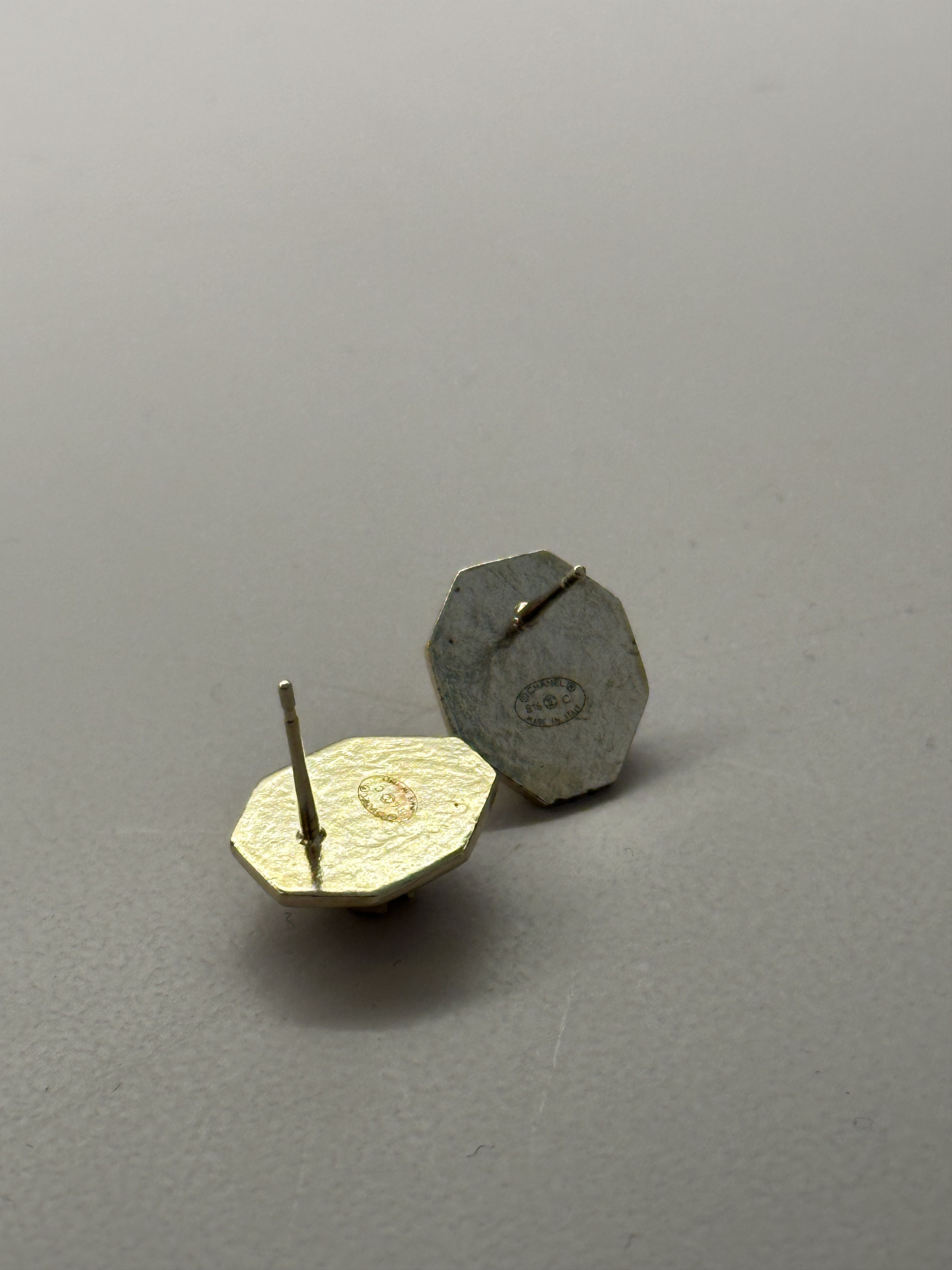 CHANEL EARRINGS STONE COCOMARK