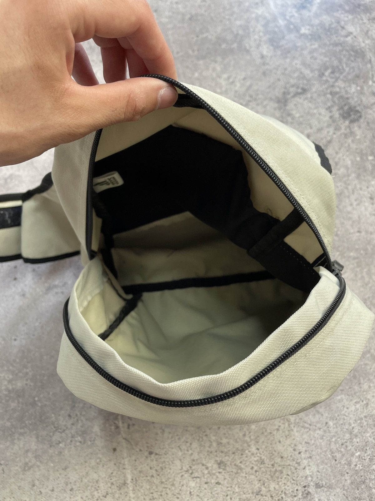 Nike × Vintage Vintage Y2K Adidas Y-3 Style Sling Bag Size ONE SIZE - 16 Thumbnail