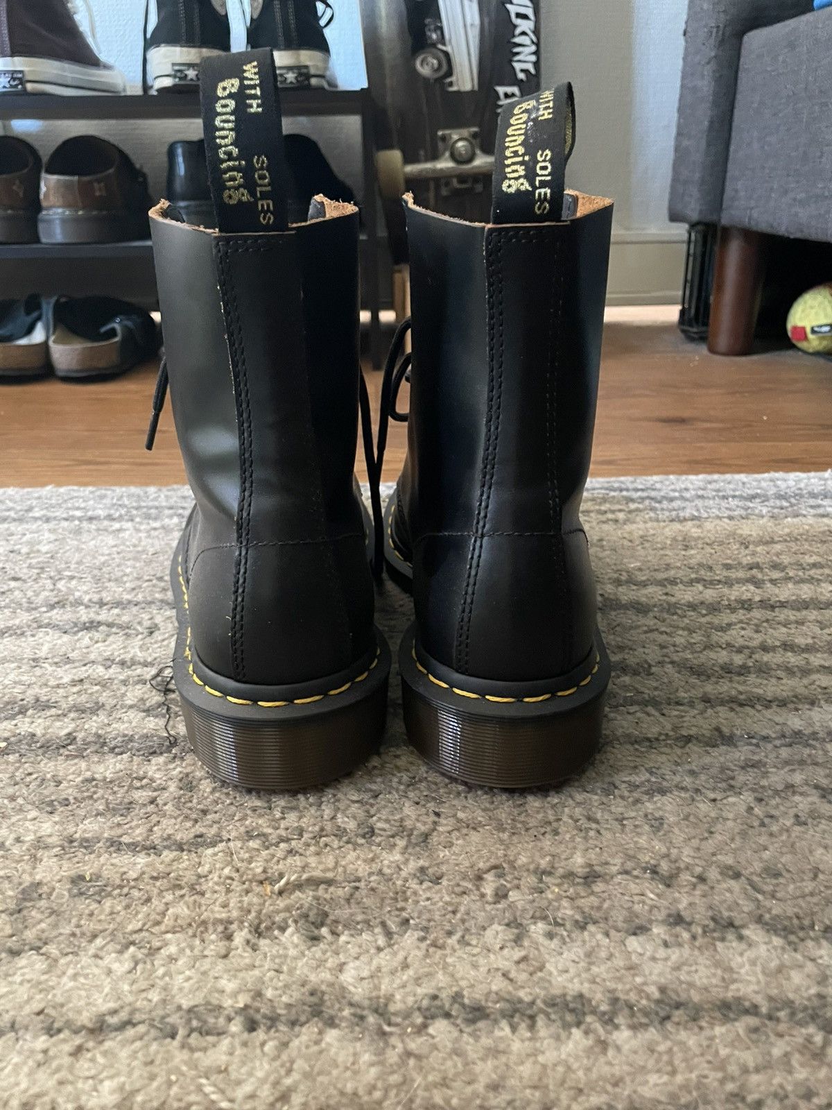Dr. Martens Dr. Martens MIE 1460 Boot Size US 10 / EU 43 - 2 Thumbnail