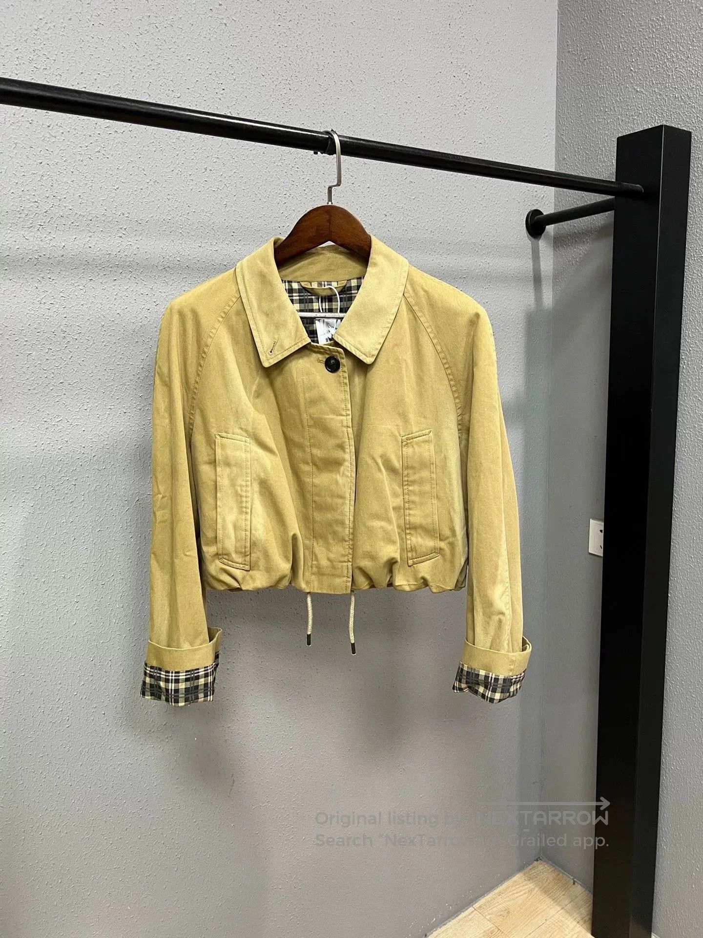 Acne Studios beige gradient cropped jacket by Acne Studios. Size S / US 4 / IT 40 - 2 Thumbnail