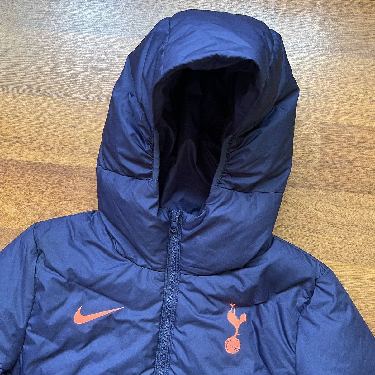 Nike × Vintage TOTTENHAM HOTSPUR NIKE 2020/2021 FOOTBALL WOMENS DOWN JACKET Size M / US 6-8 / IT 42-44 - 3 Thumbnail