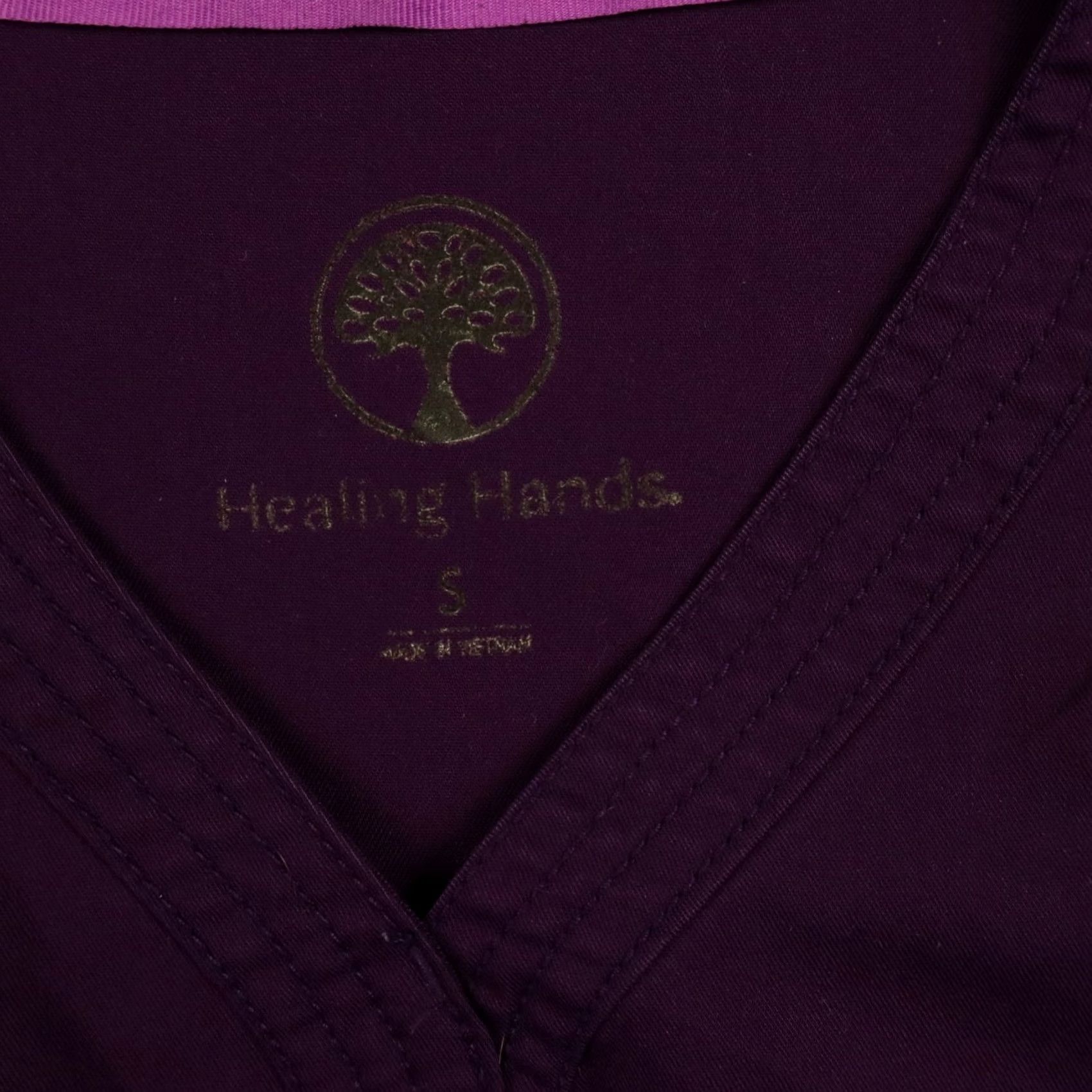 Vintage Healing Hands Scrub Top Womens Small V-Neck Medical Uniform Purple Short Sleeve Shirt Womens Small Purple Size S / US 4 / IT 40 - 4 Thumbnail