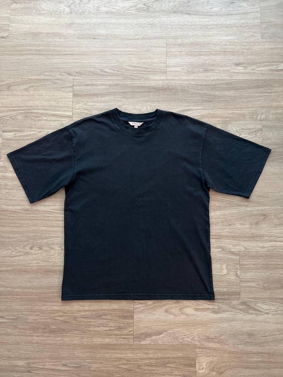 Review Dunkelgraues T-Shirt für Männer Review Size US XS / EU 42 / 0 - 1 Thumbnail