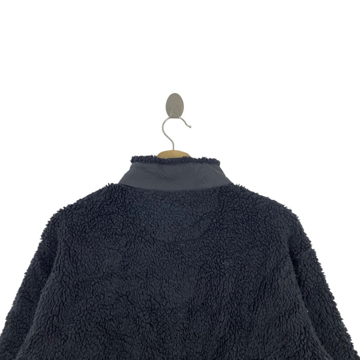 Uniqlo × White Mountaineering WHITE MOUNTAINEERING x UNIQLO Black Sherpa Fleece Sweatshirt Size US M / EU 48-50 / 2 - 4 Thumbnail