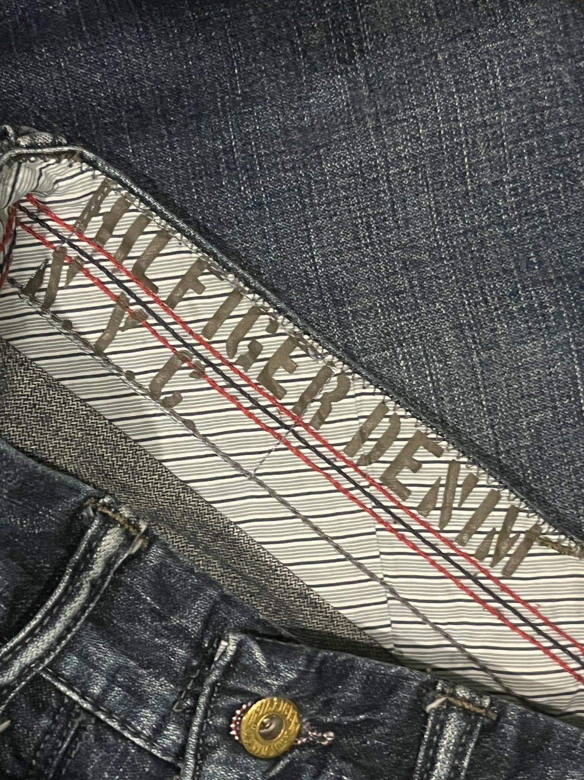 Tommy Hilfiger Vintage Tommy Hilfiger Denim NYC Slow Baker Button Fly Jeans Size US 30 / EU 46 - 9 Thumbnail