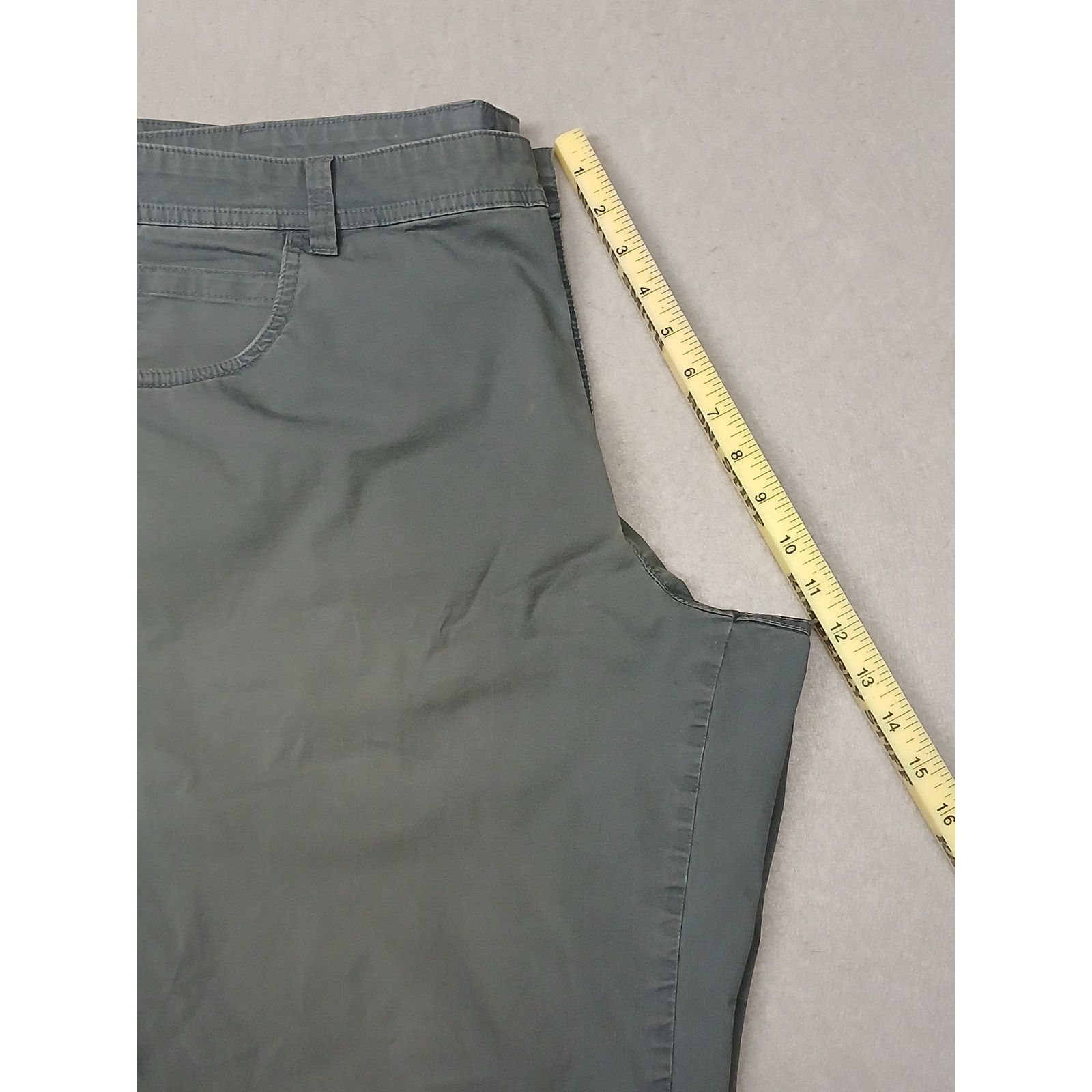 Columbia Columbia (40x30) Gray Regular Fit Lightweight Hiking Pants Size US 40 / EU 56 - 6 Thumbnail